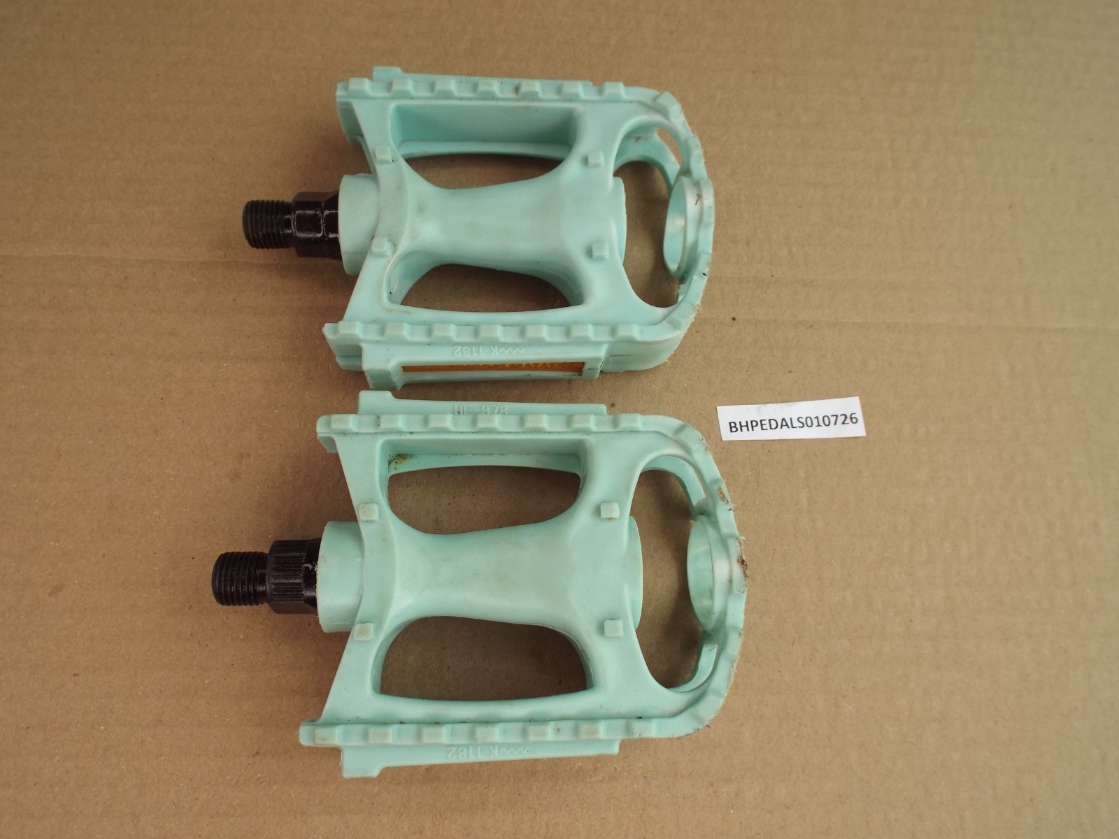 BMX Pedals 1/2” Aqua in Color HF-878 From 20″ Bicycle Work Well! (Pls Read)