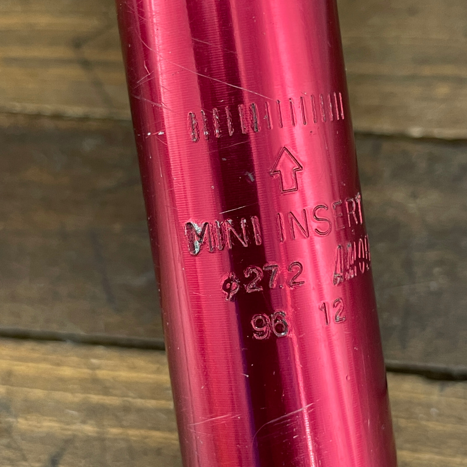 Vintage Cuda Seatpost 27.2 mm Red Barracuda 2 Bolt 350 mm Vintage 90s MTB Faded