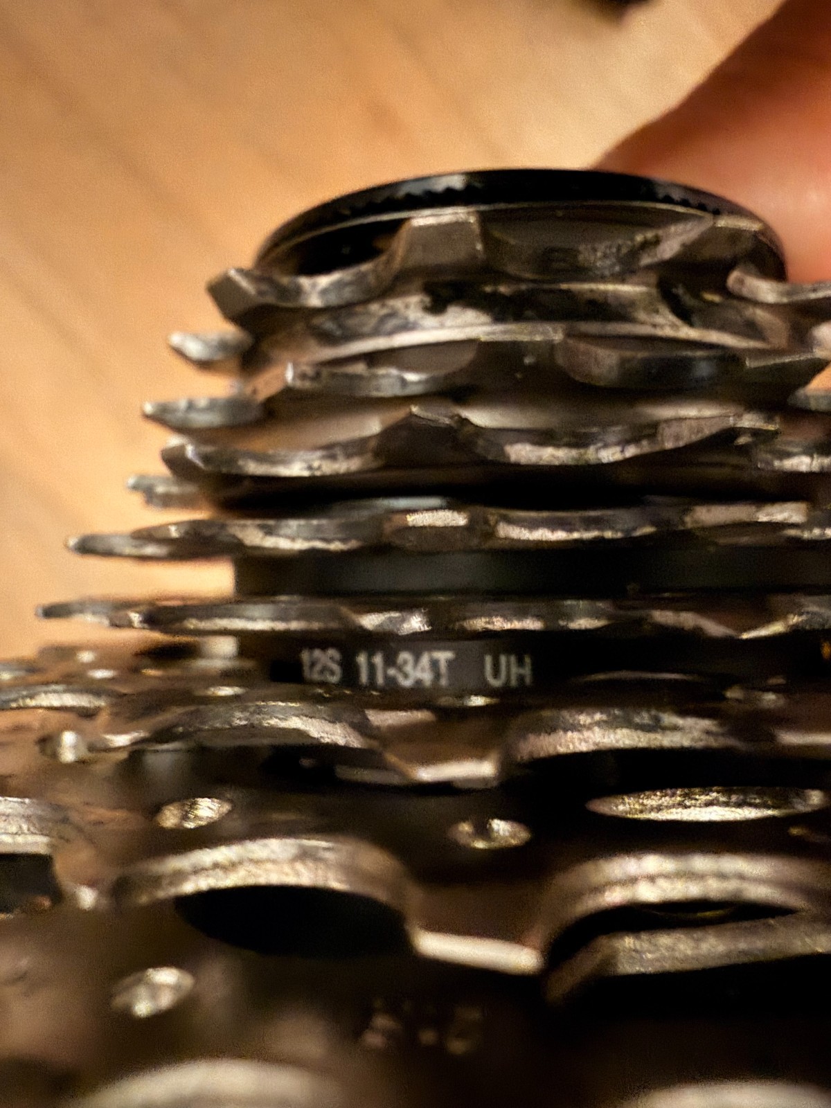 Shimano Ultegra CS-R8100 12-Speed Road Cassette 11-34T w/ Lockring