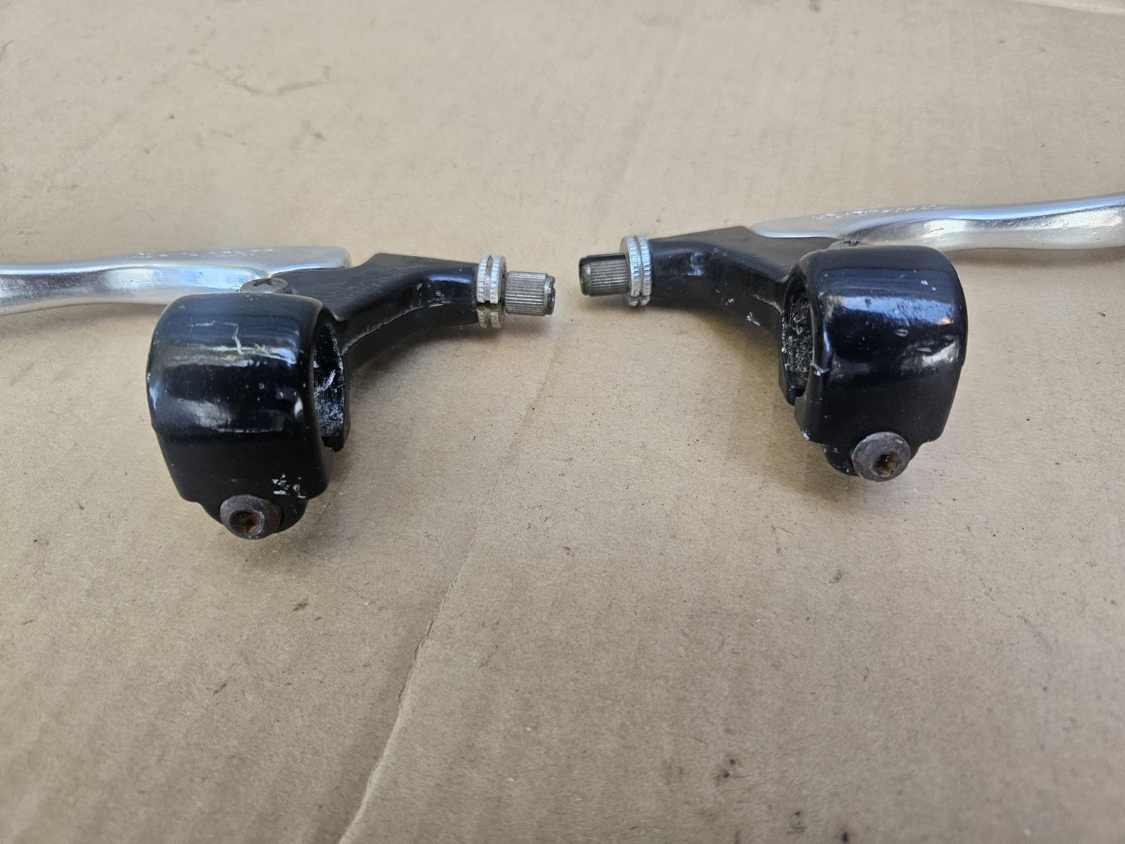 Vintage Old School 80s Chang Star Brake Levers Long Reach 4 Finger 22.2mm clamp
