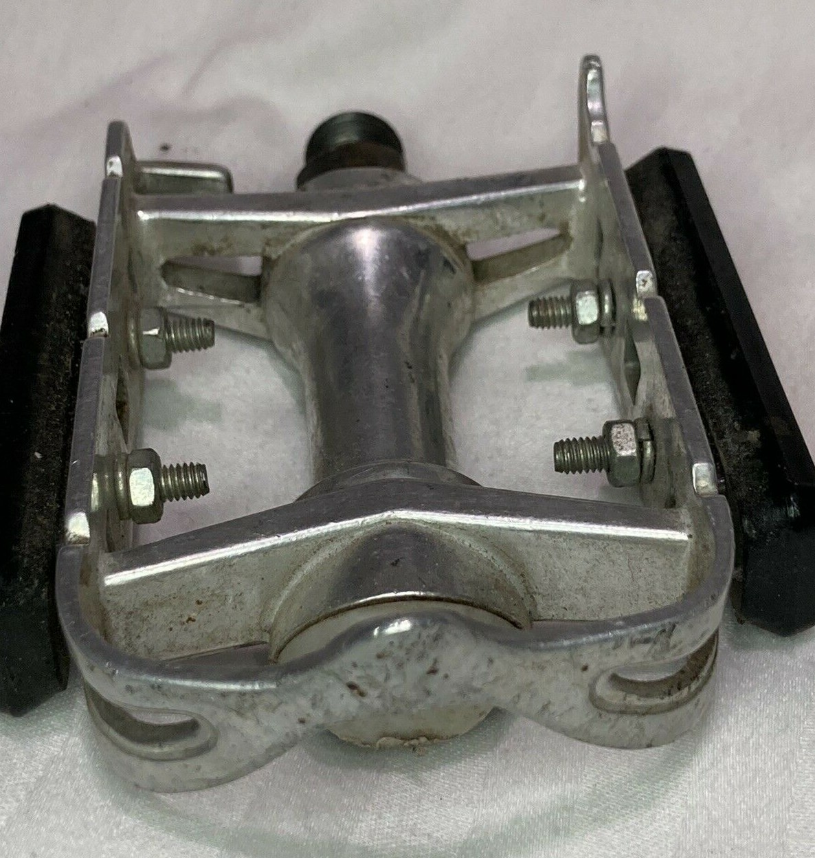HTI A19 Pedal Right only