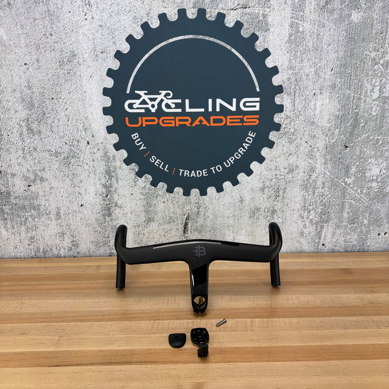 New! Black Inc AB02 Aero Carbon 38cm x 100mm -6 Degree Carbon Integrated Handleb