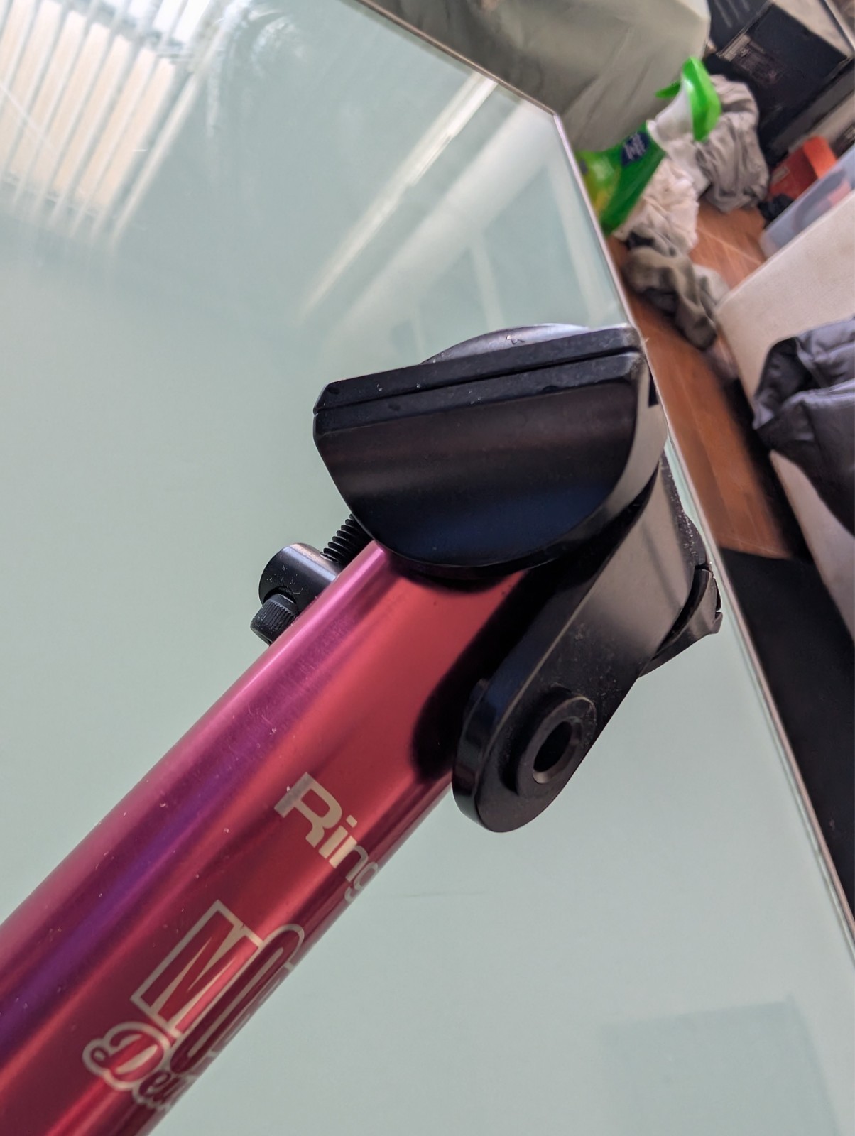 Ringle Moby Seatpost 27.2 Red/black EA70-T6 NOS