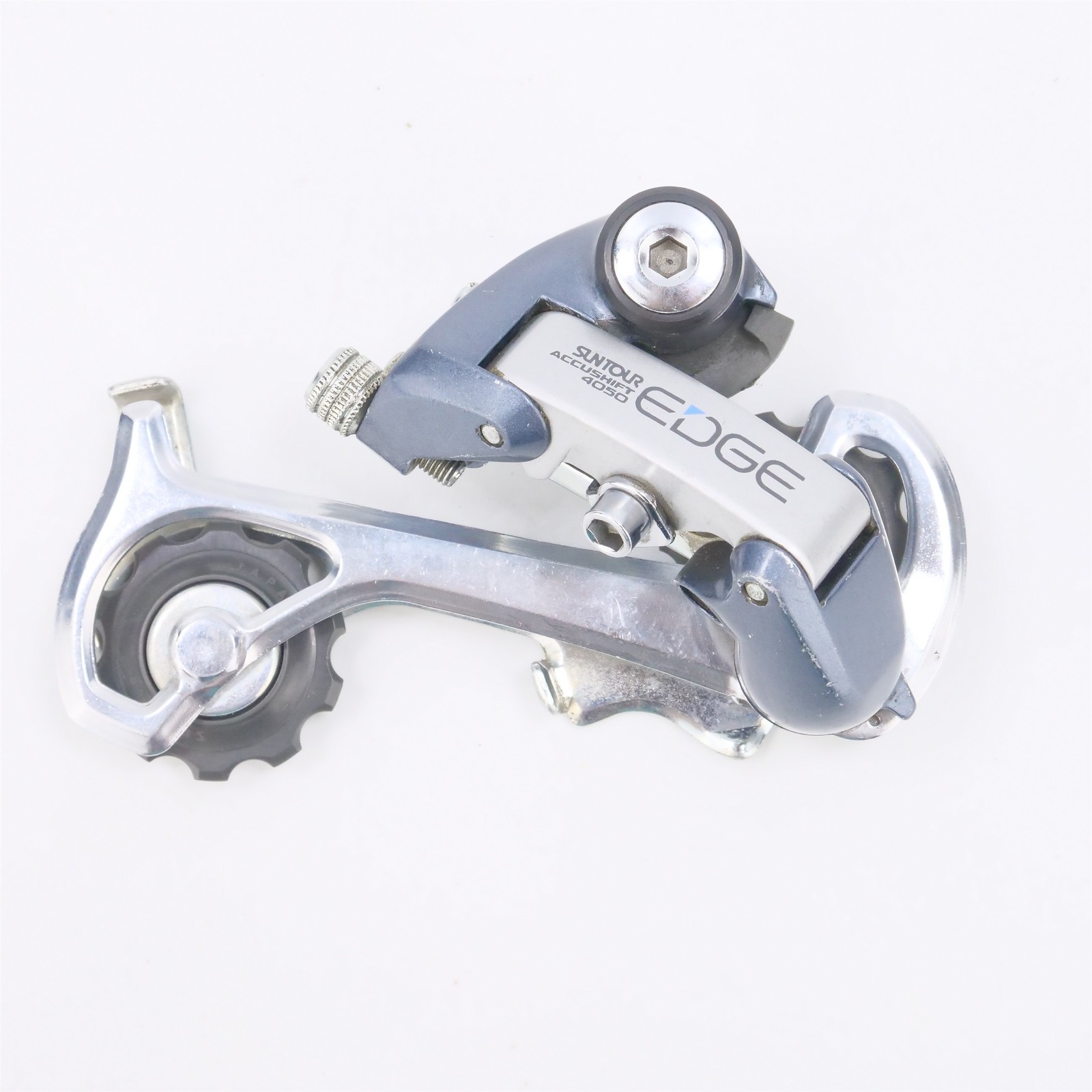 NOS Suntour Edge 4050 Rear Derailleur Long Cage Accushift Vintage