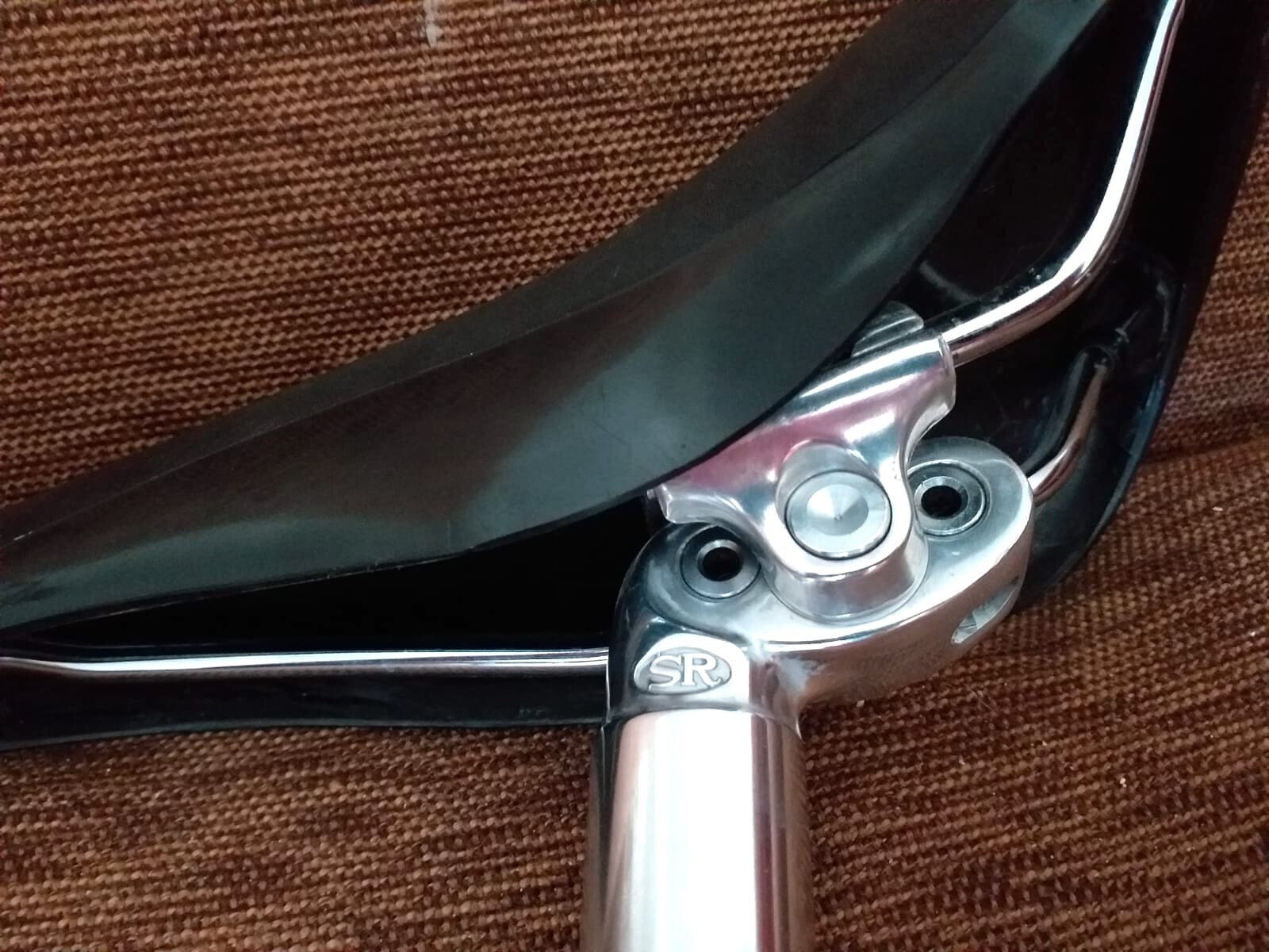NOS NJS Ariake Jaguar II Track Saddle + SR Sakae Royal RY-P1 27.2 Seatpost