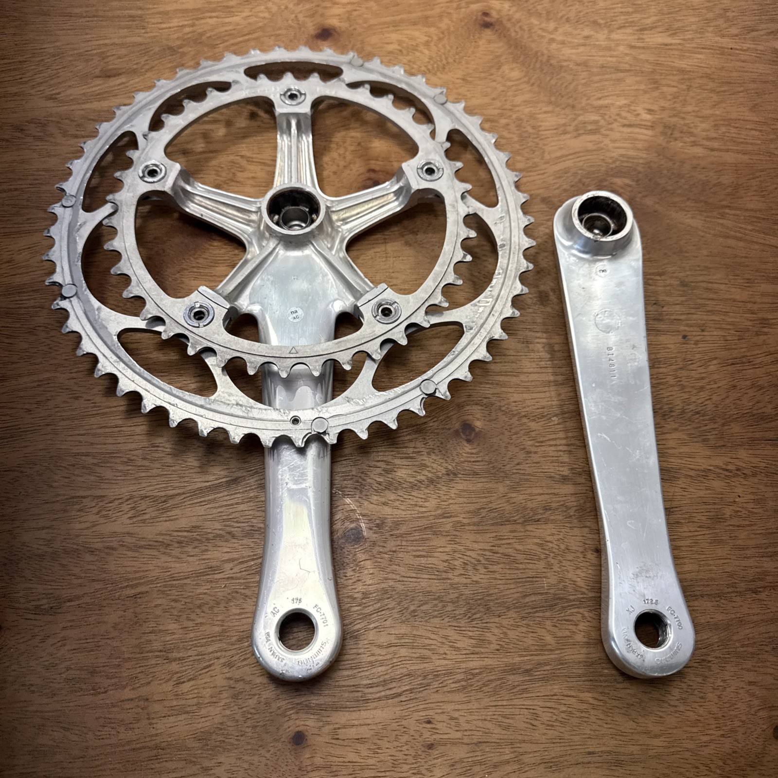 Shimano Dura Ace Crankset FC-7700 172.5mm 53/39 Double 130 BCD w/ BB-7700