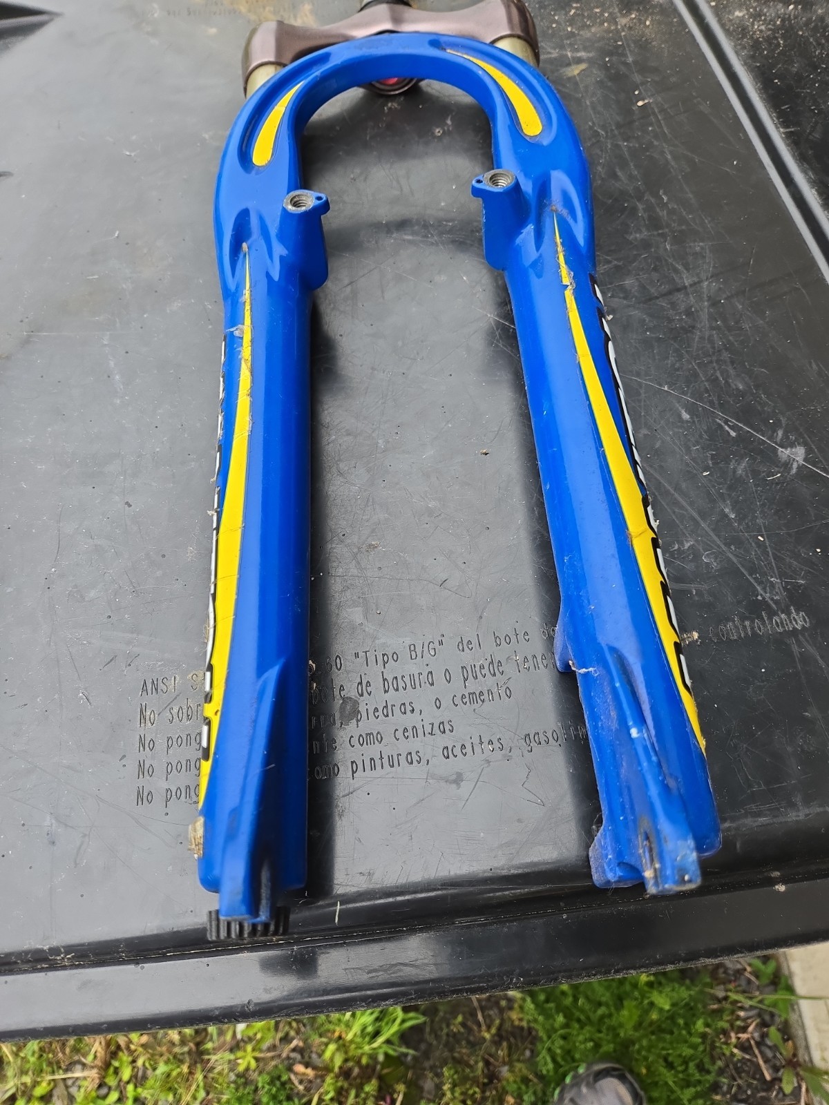 Vintage Manitou Mountain Bike Suspension Fork