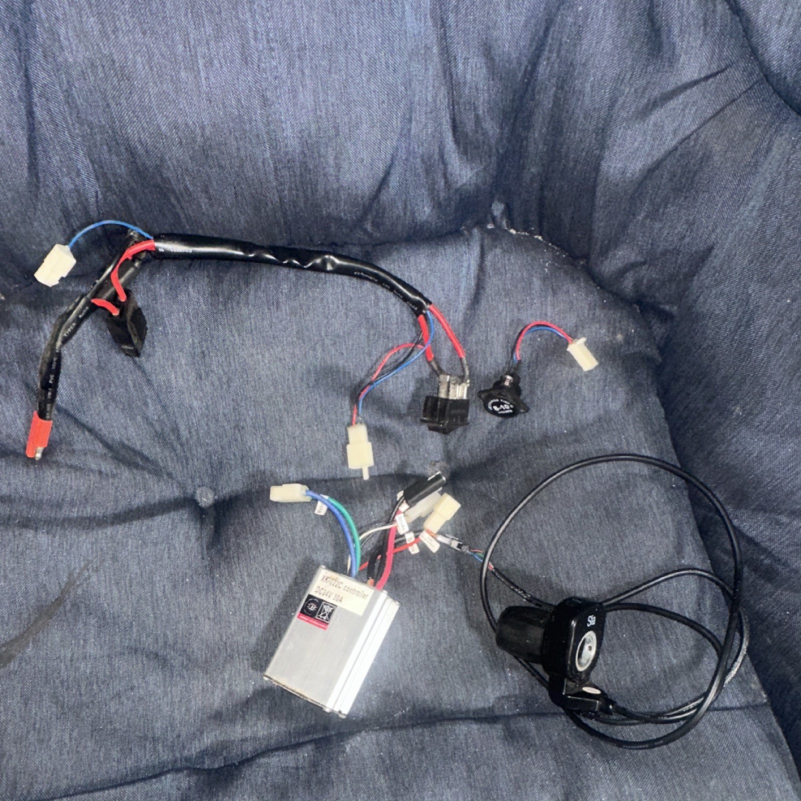 Currie Technologies XK-022C 24V 30A E-Bike Controller w/ Cables