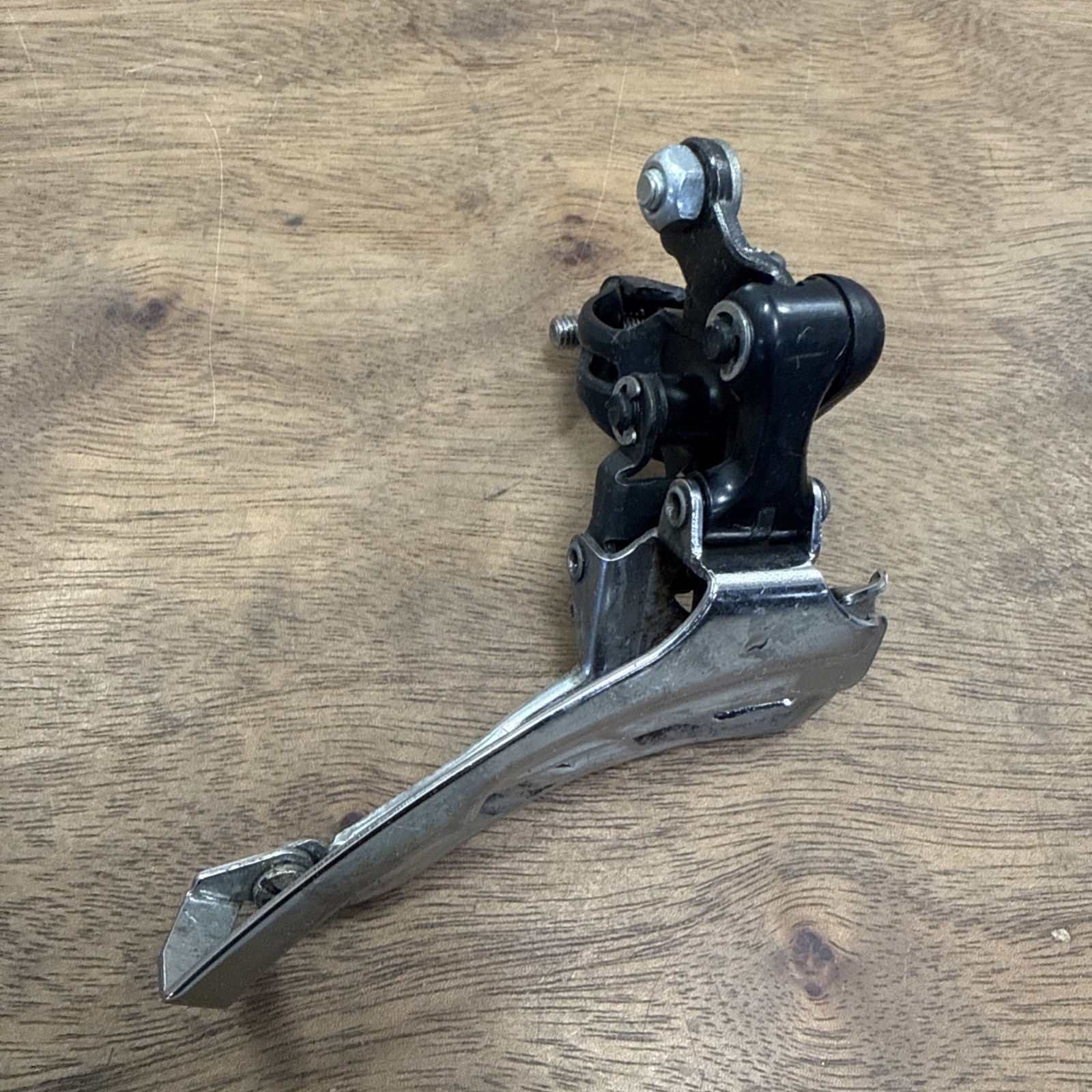 Shimano Triple Front Derailleur 28.6mm Clamp-On FD-MC10 Bottom Pull