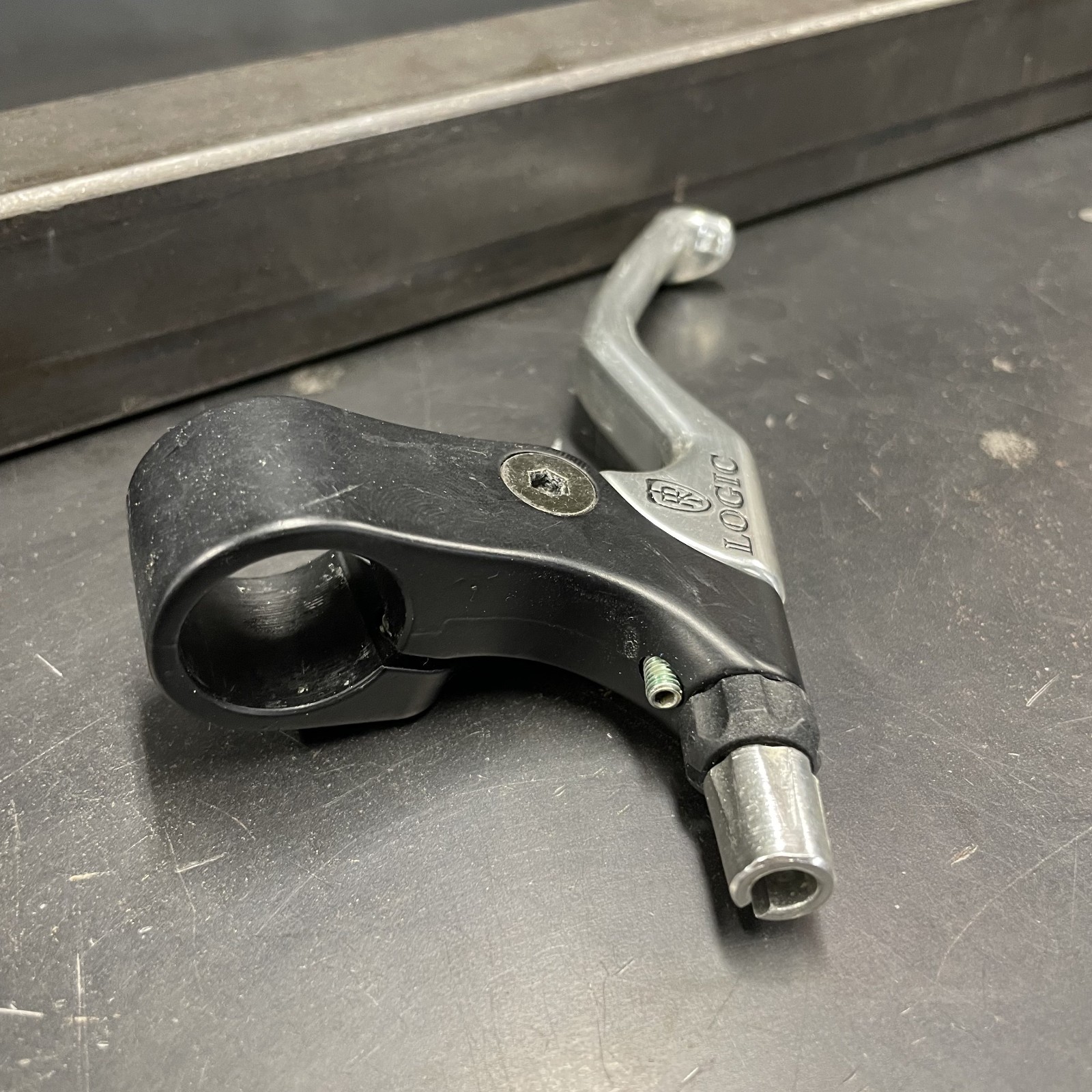 Ritchey Dia-Compe Short Pull Brake Levers – Used