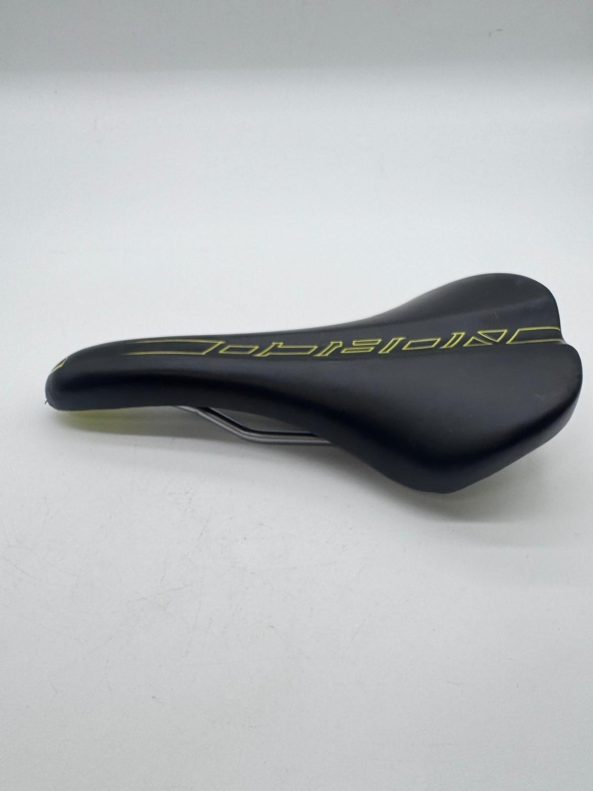 Norco Bikes Saddle Black & Yellow 139mm