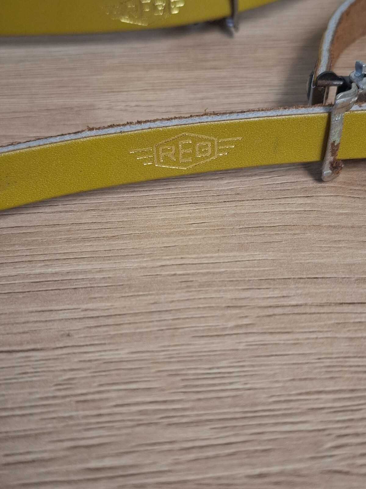 Retro Bicycle Parts NOS Leather Pedal Straps – Yellow, 36cm x 1cm