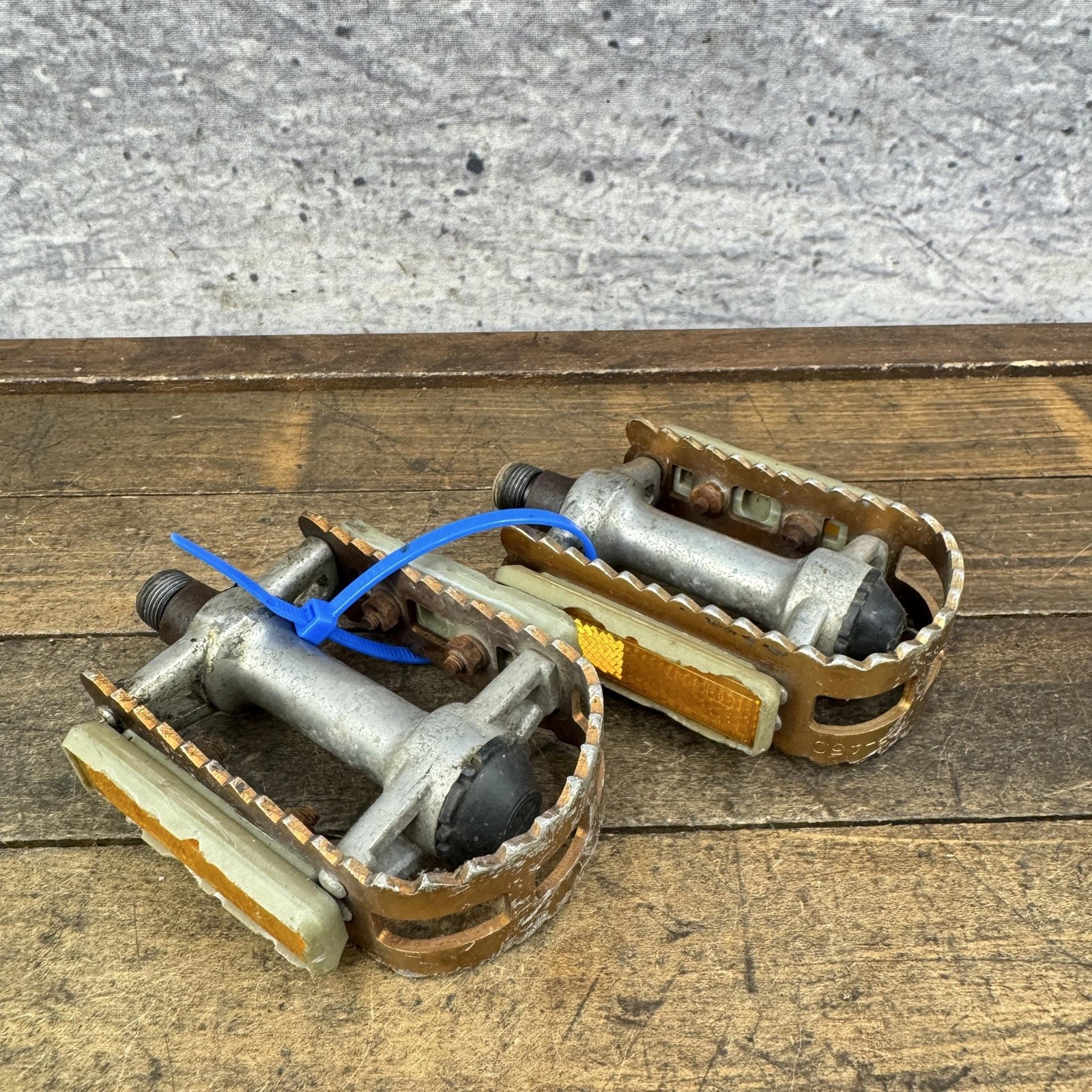 Vintage VP-450 BMX Bike Pedals 9/16 Old SChool BMX Alloy 3pc 1980s