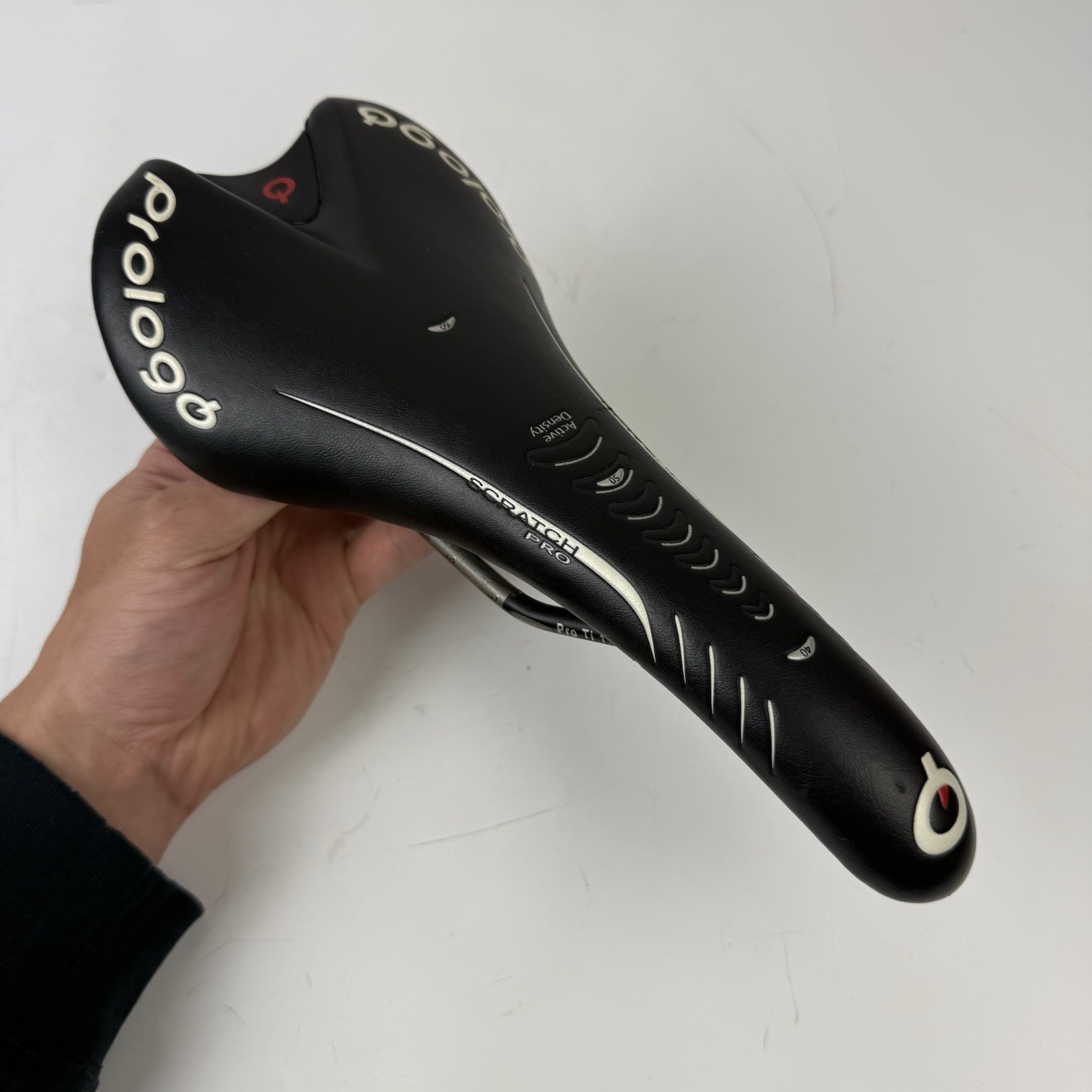 Prologo Scratch Pro Titanium Rails Saddle Black Road Bike Saddle 285mm x 135mm