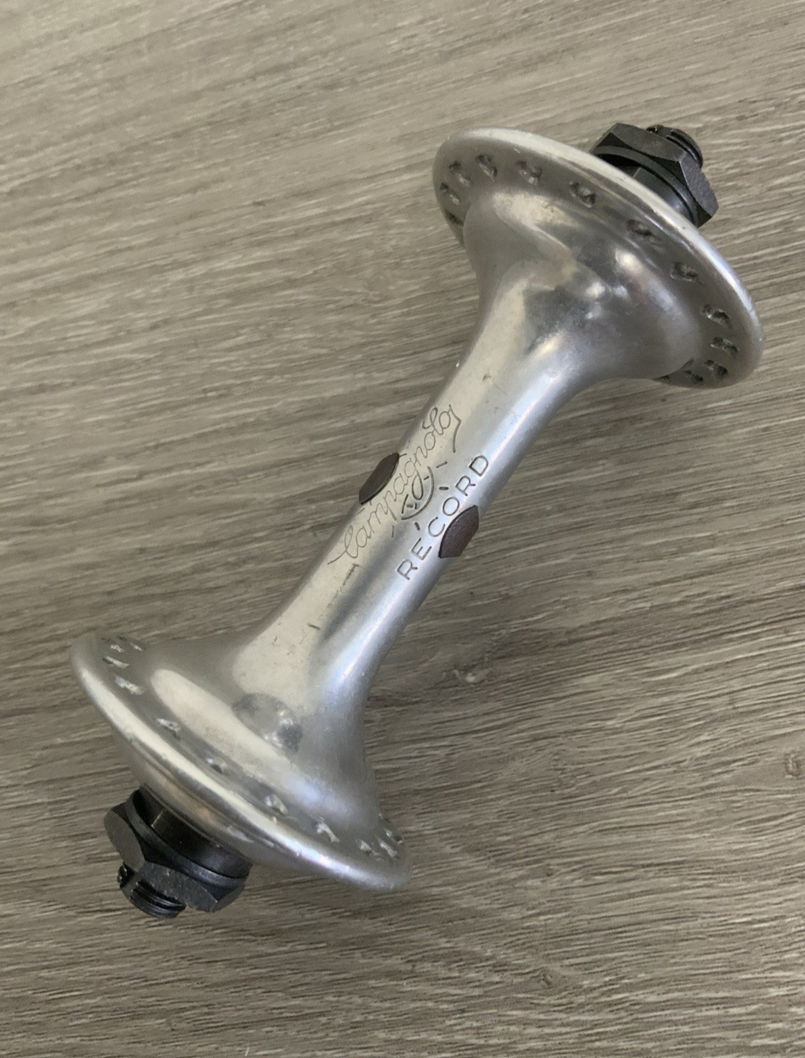 CAMPAGNOLO RECORD FRONT HUB 36 HOLE 100 MM SPACING