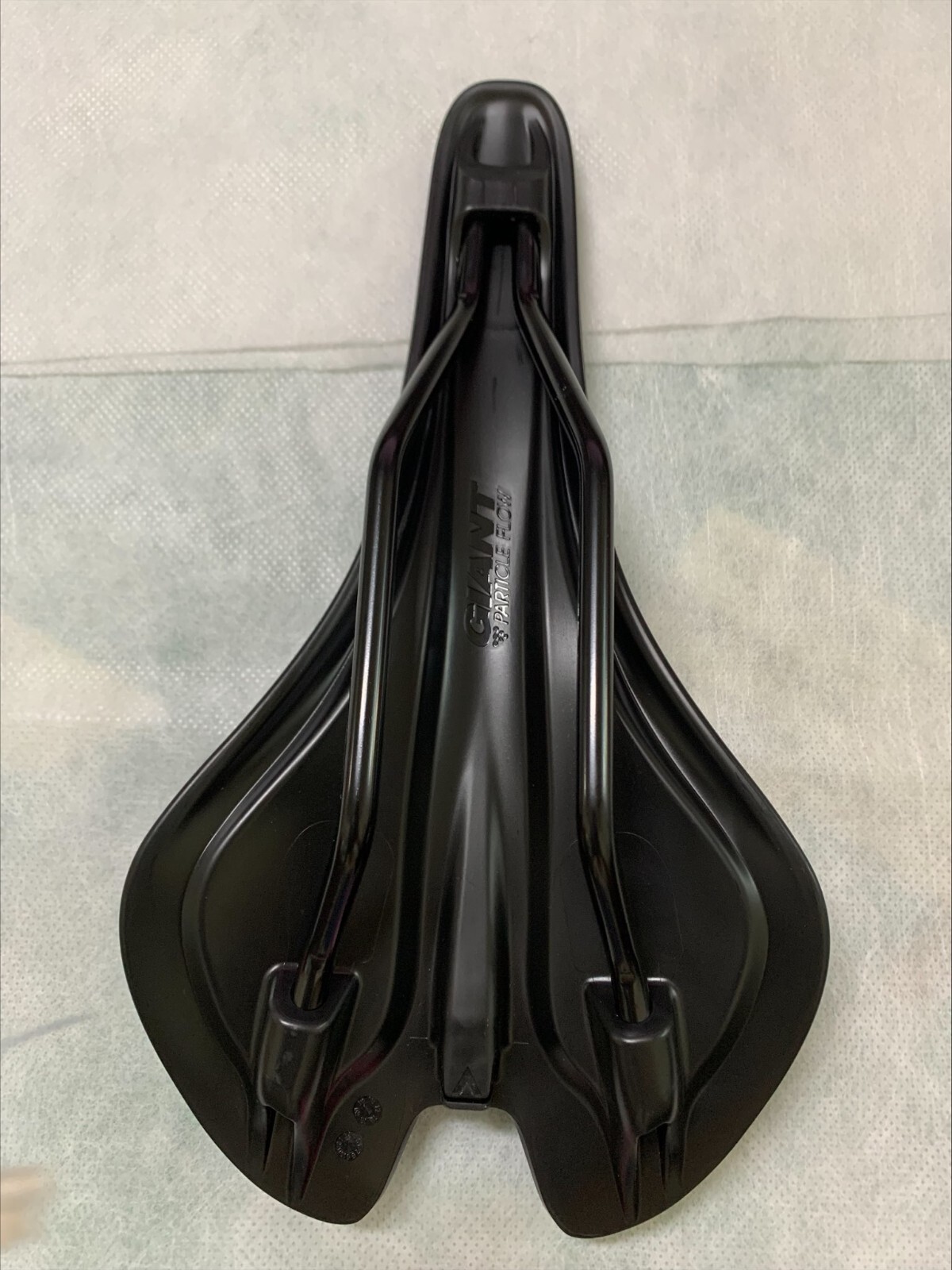NEW Giant Contact Neutral Bike Saddle 279 x 140mm Black/yellow