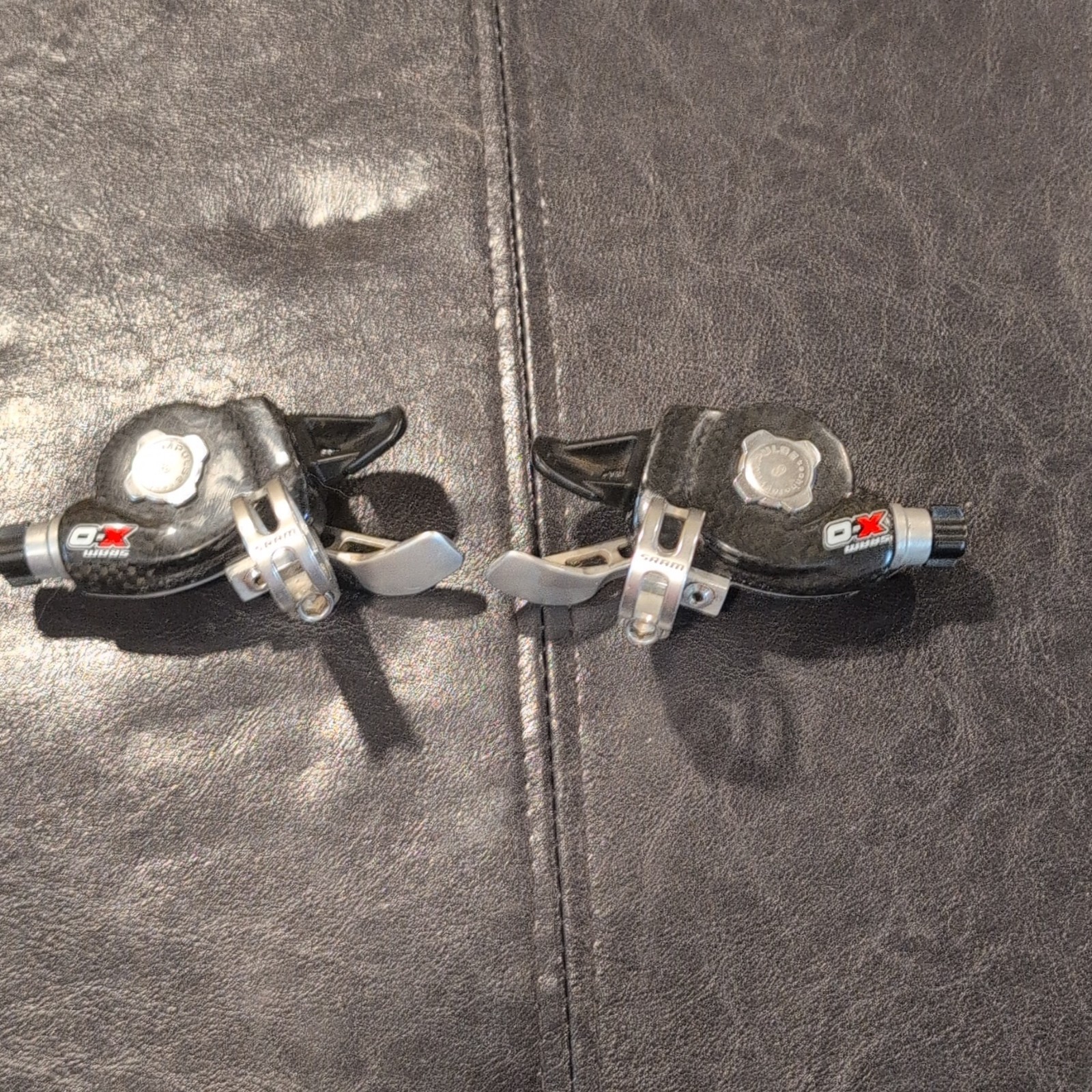 SRAM X0 9-Speed Trigger Shifter Set Pair, Shifters for SRAM X0, Black/Silver