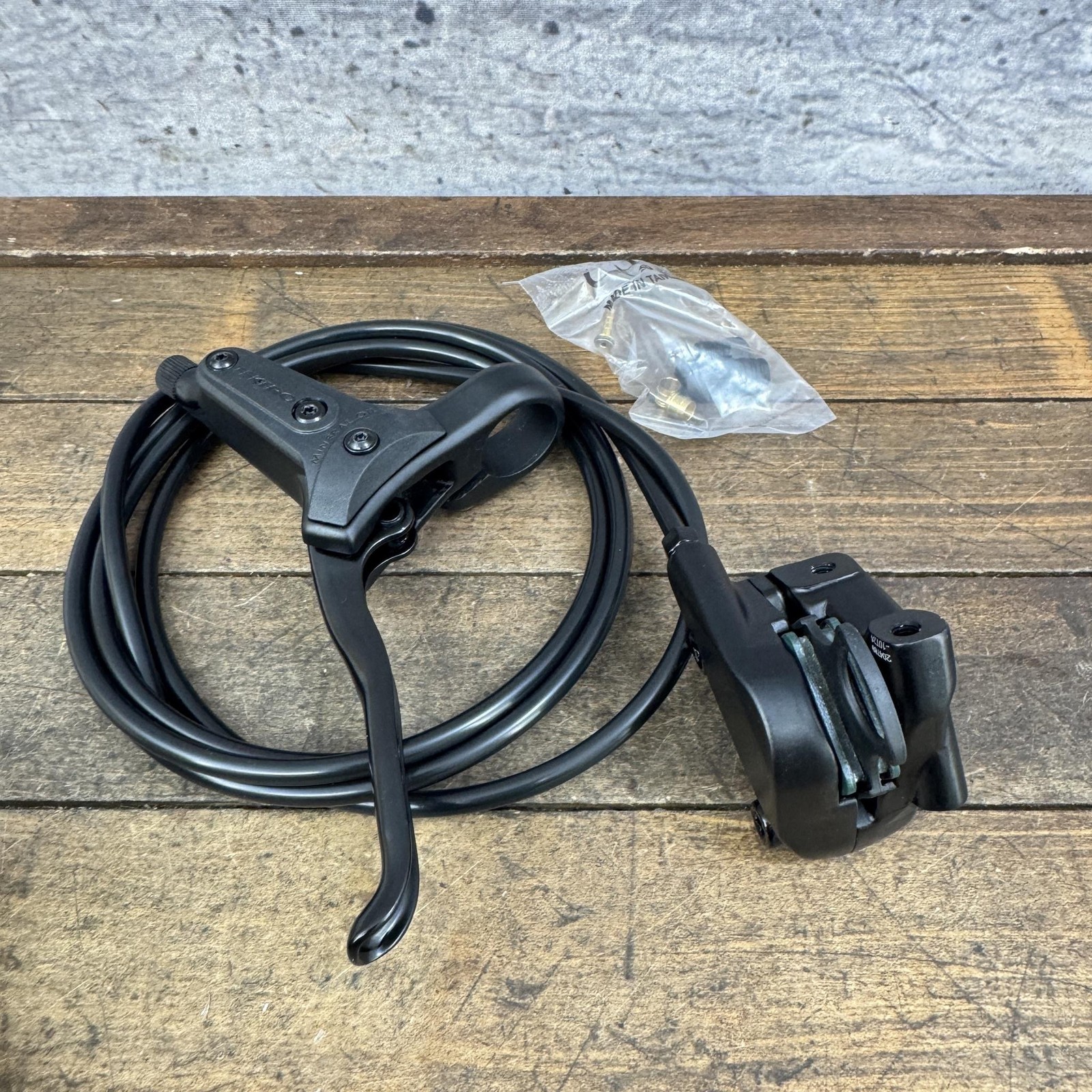 Tektro Hydraulic Disc Brake Lever Caliper Left Front NOS Mineral Oil Hydraulic