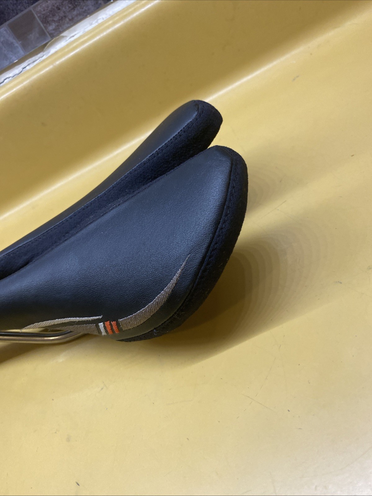 Black Bontrager 270mm x 130mm Titanium Rail Saddle