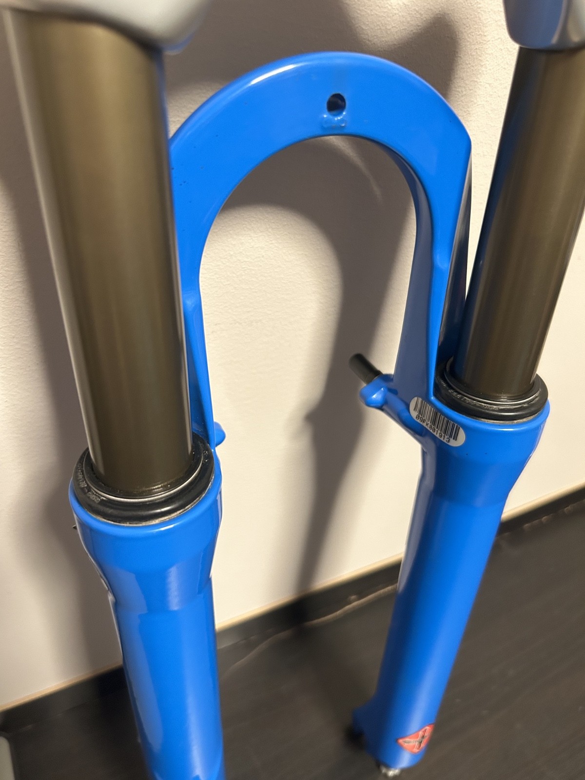 Rock Shox SID XC Dual Air/26″ 1 1/8 Threadless 63mm Travel DSC/V-Br QR 9mm Blue