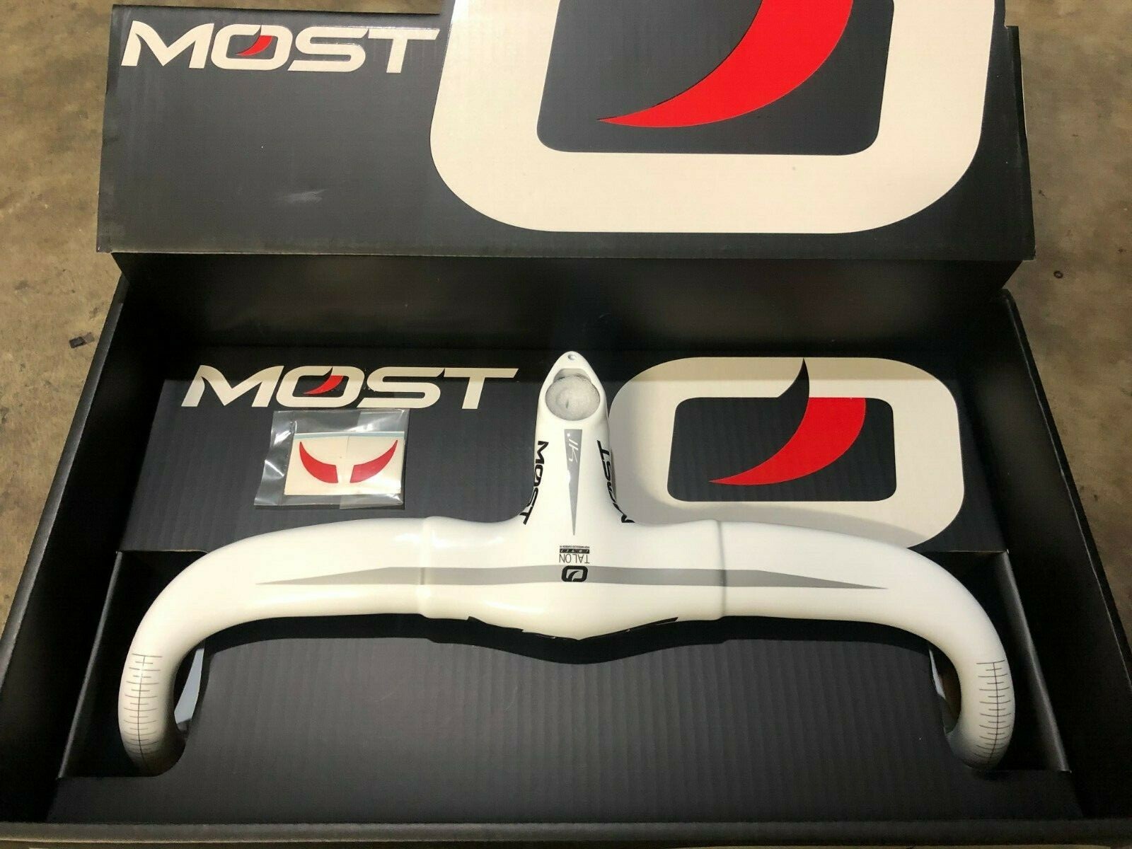 Pinarello – MOST 1K Talon Aero Carbon Integrated Handlebars