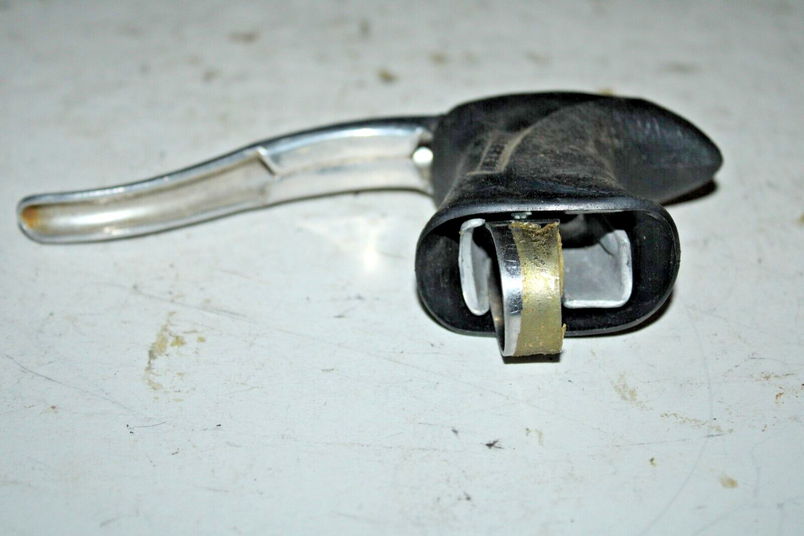 Lee Chi Right Brake Lever 23.8-24.2mm RL340R Fixed Gear Touring Road USA Ship