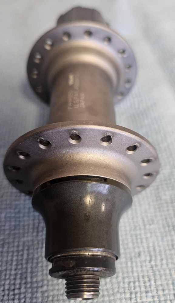 Shimano XTR 9 Speed FH-M950 Rear Hub 32H Vintage MTB 90s 9sp Smooth bearings