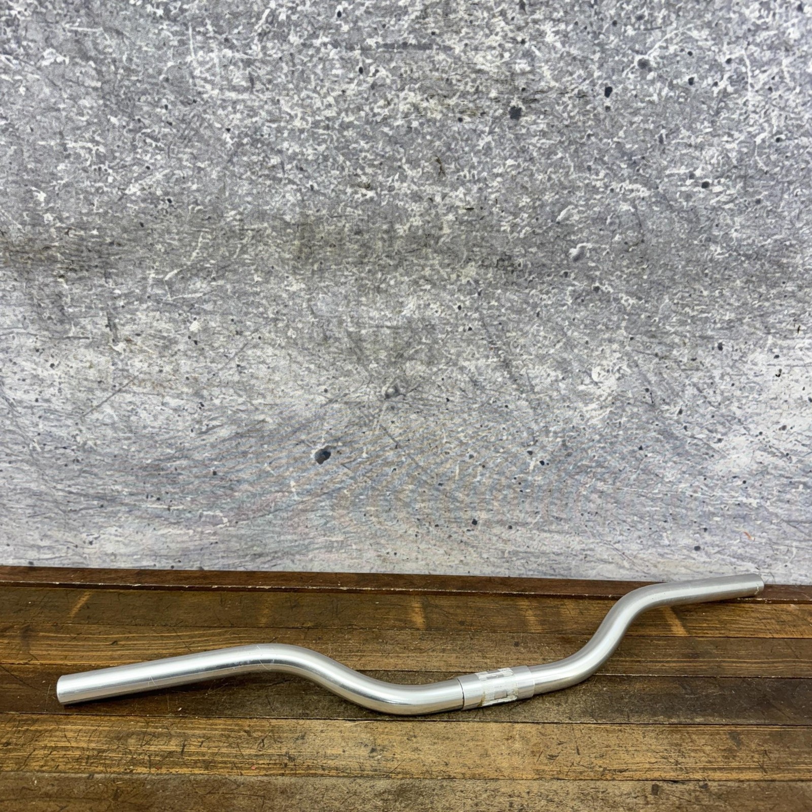 Vintage Mountain Bike Riser Handlebar 25.4 Clamp 1980s Silver Alloy MTB-AL-7 Bar