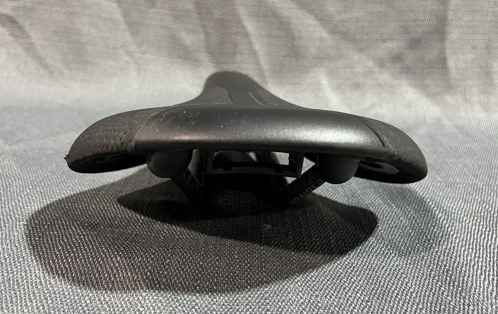 Fi’zi:k Antares R1 Saddle Large 152mm 275mm Braided Carbon Rails 7×9 Road Bike