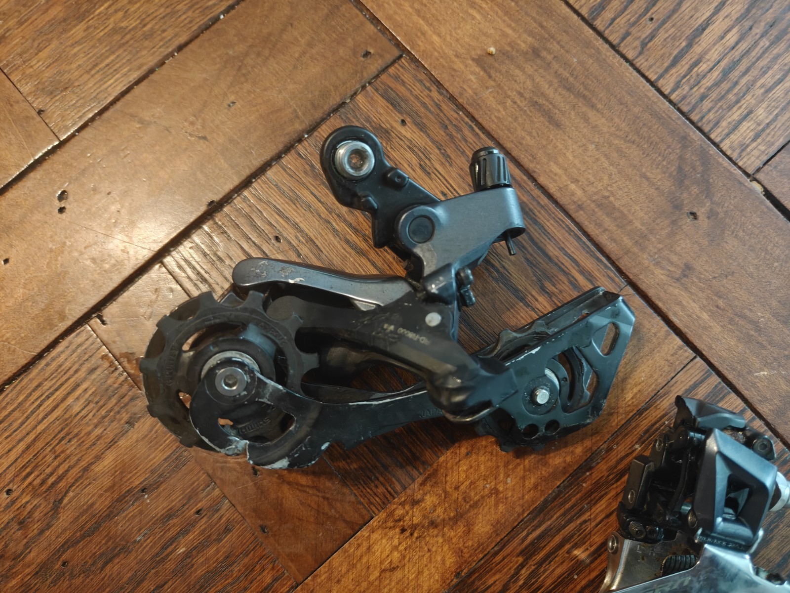 Shimano Ultegra R8000 11 Speed Mechanical Groupset w/Hydraulic Disc Brake System