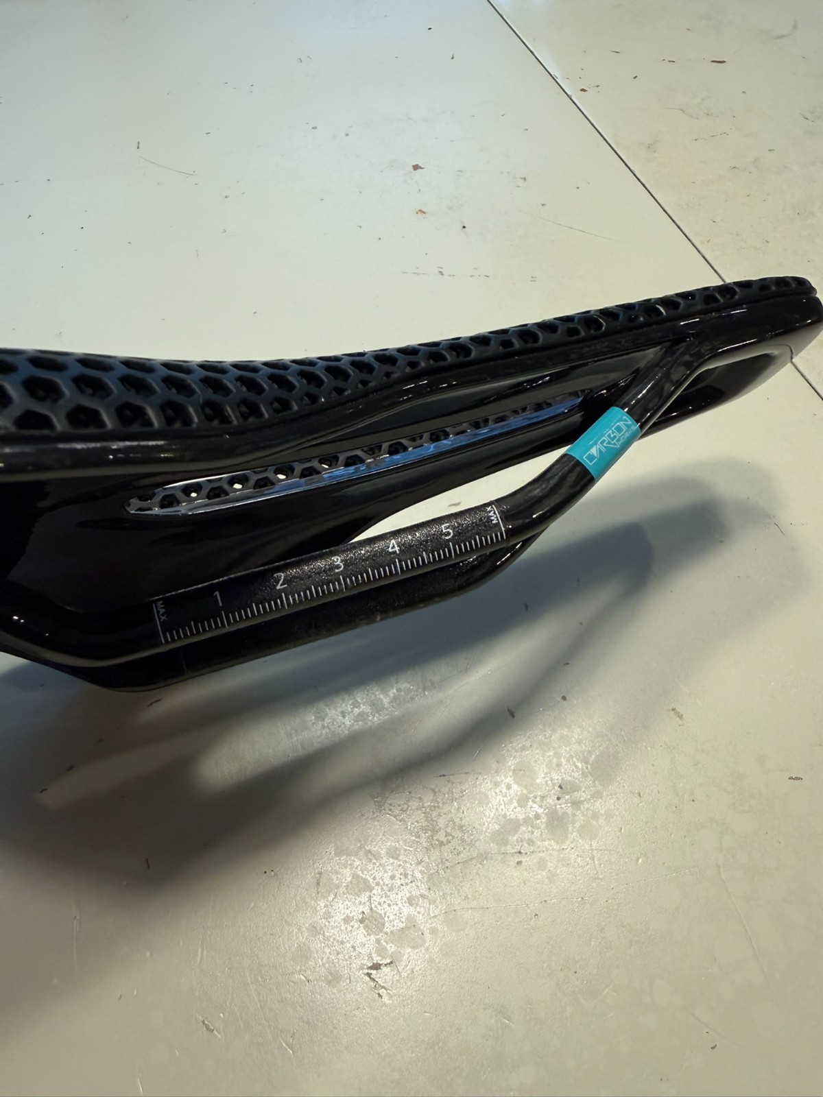 Ryet 3D Printed Full Carbon Bicycle Saddle 145mm w/ 7×9 carbon rails