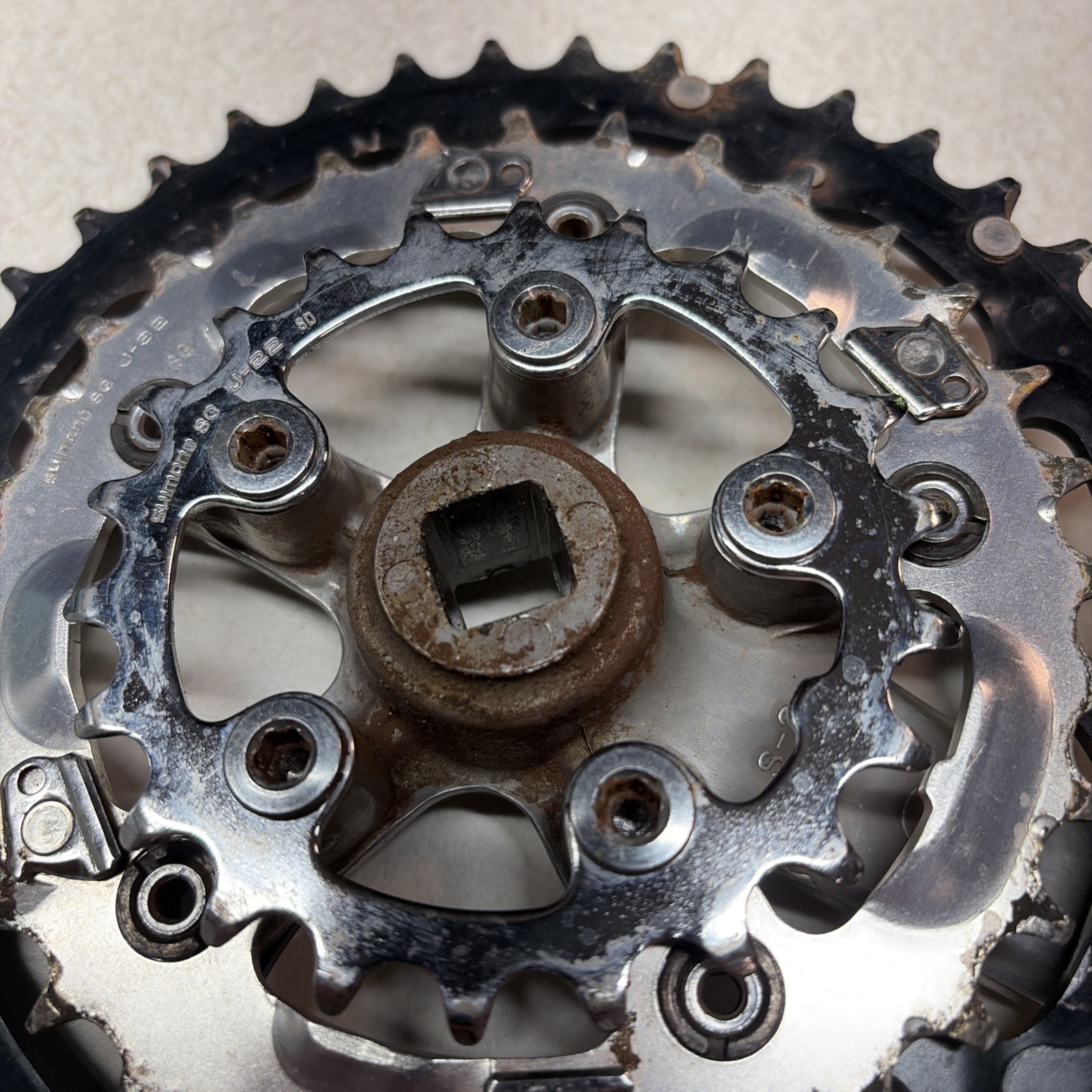 Shimano Deore LX Cranks FC-M563 Triple Mountain Bike 175 Crankset 94BCD 42/32/22