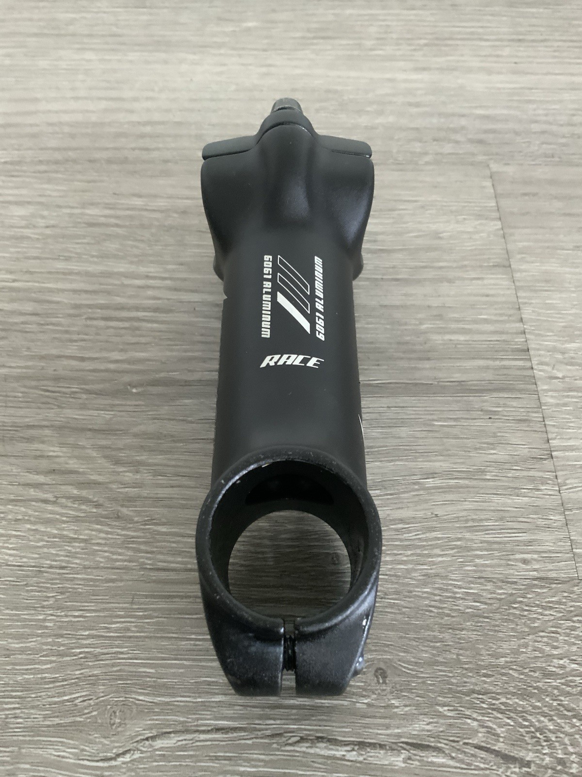 BONTRAGER THREADLESS STEM 100 MM 168 GRAMS 1 1/8 STEERER 31.8 MM CLAMP 7 DEGREE