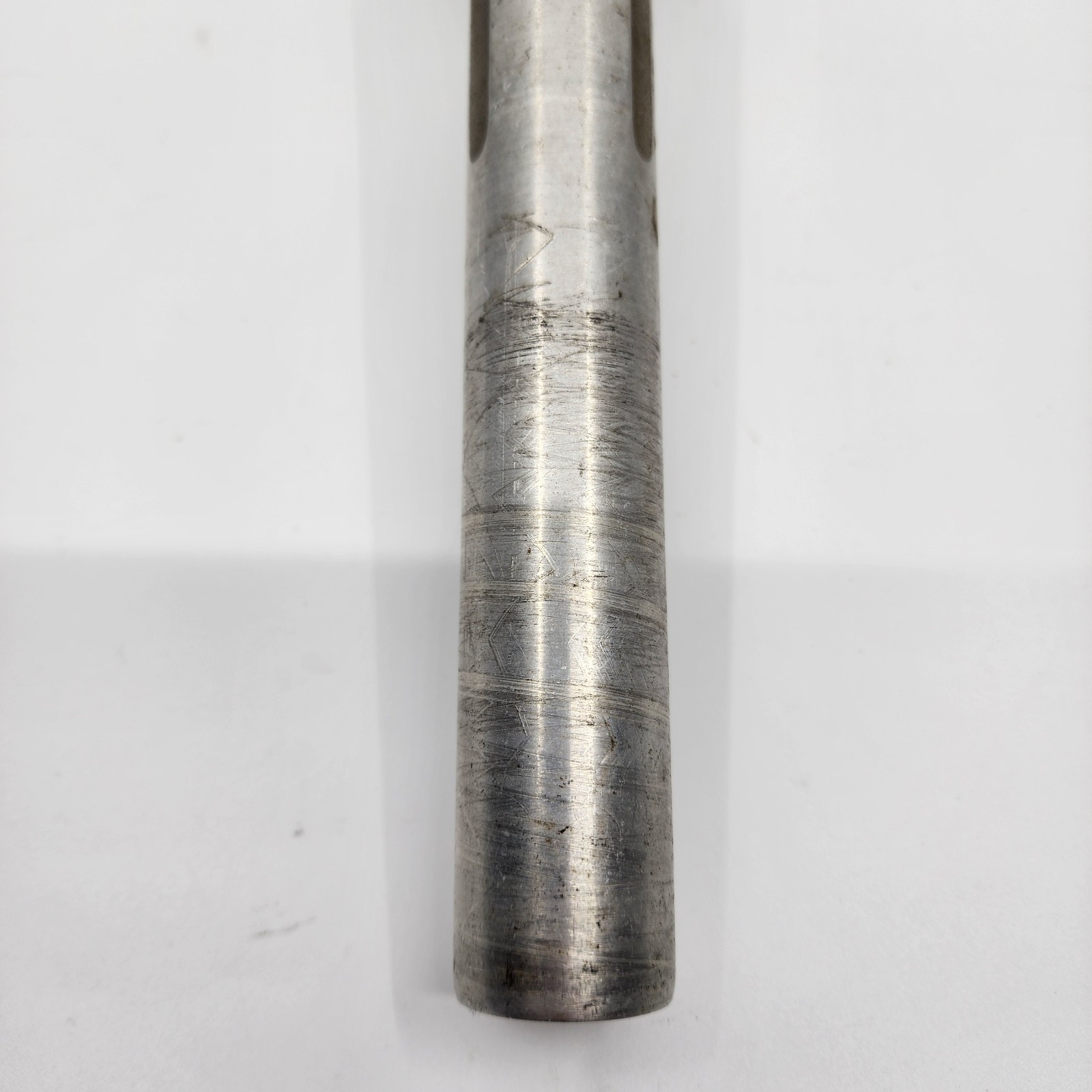 Avocet 27mm Bicycle 30mm Off-Set Adjustable 210mm Fluted Seatpost -Missing bolt