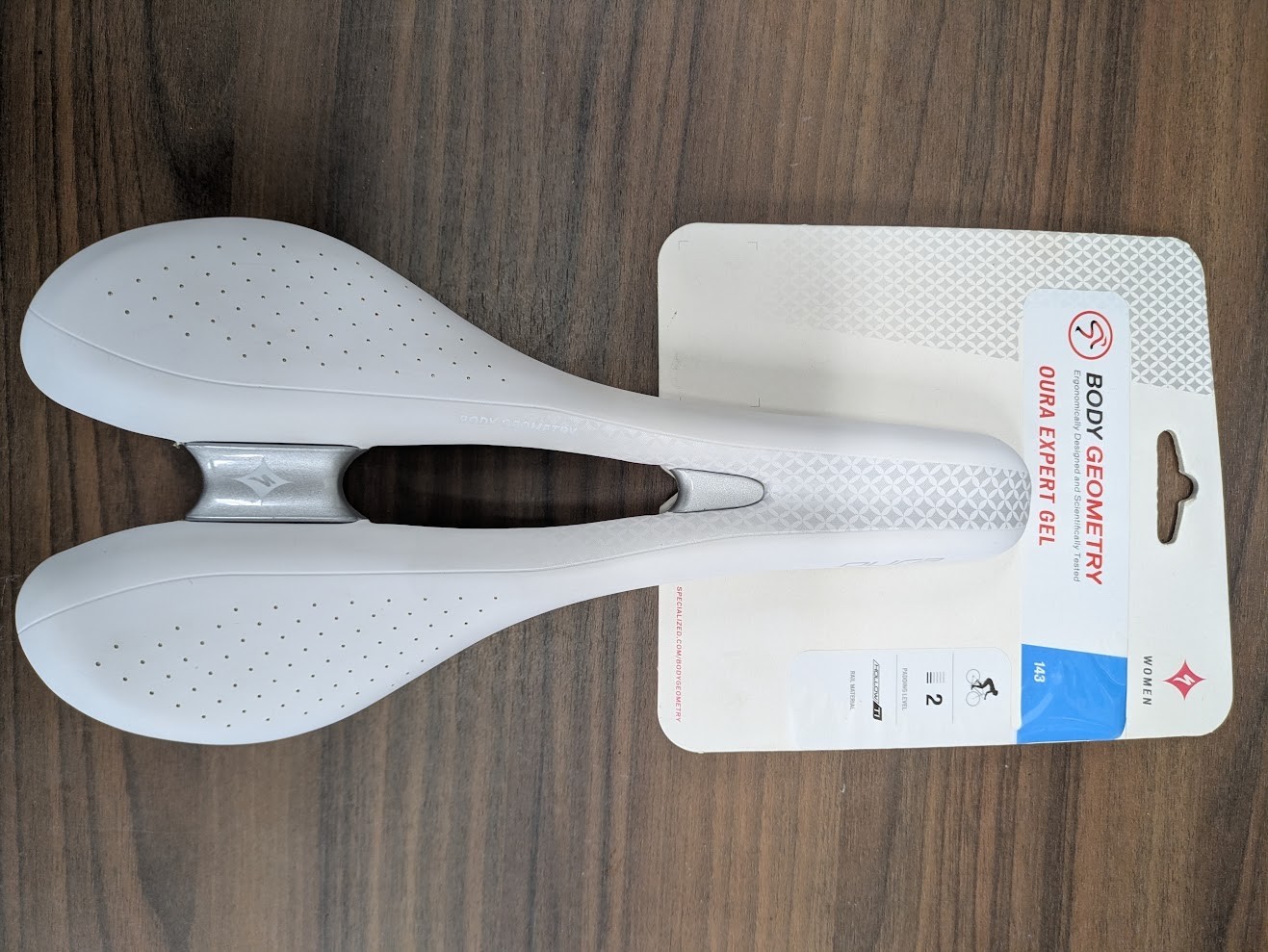 Specialized Oura Expert Gel Saddle 143mm White