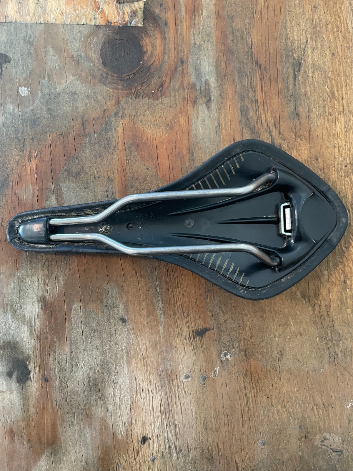 Fizik Arione Cycling Saddle 130mm 7x7mm Titanium Rails Black Road MTB CX