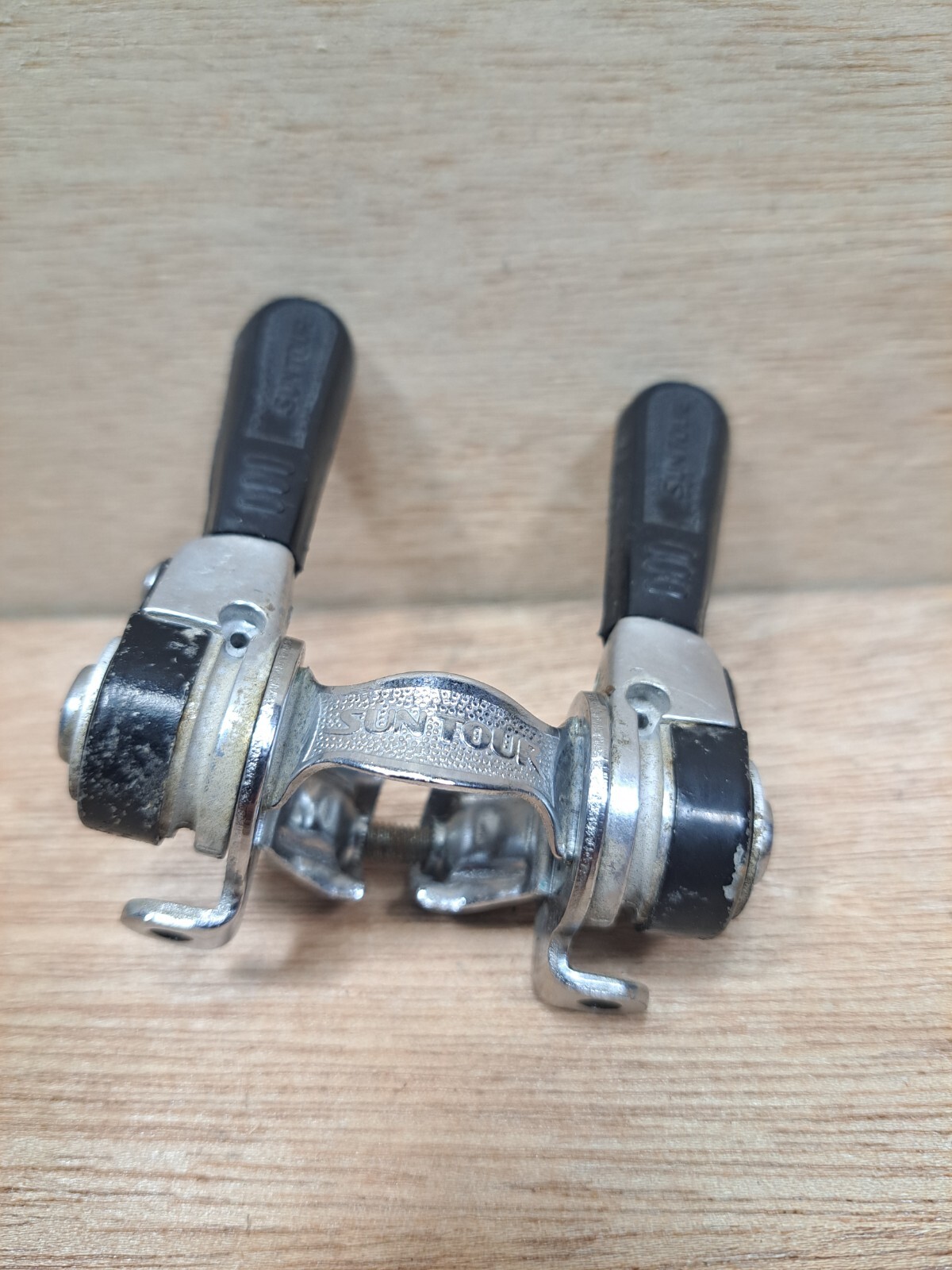 Suntour Mighty Ratchet Road Bike Down tube Shifters 28.6 mm Clamp