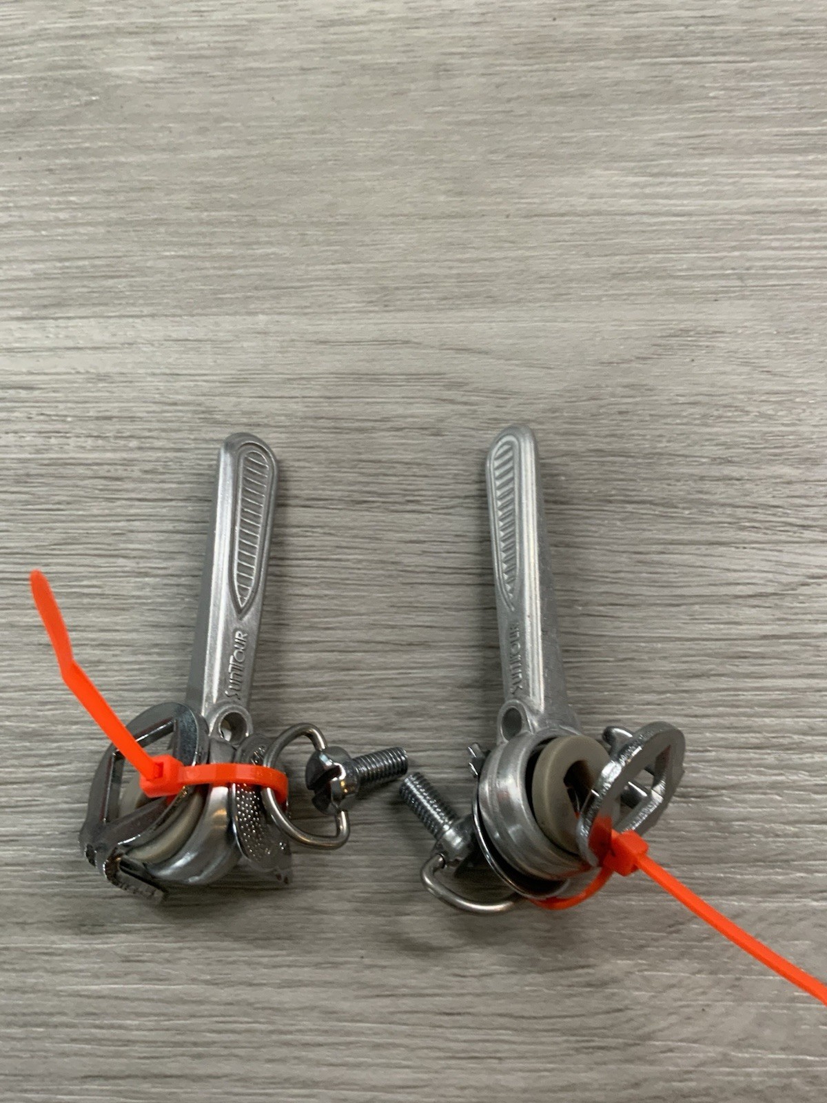 SUNTOUR DOWN-TUBE SHIFTERS BRAZE-ON FRICTION