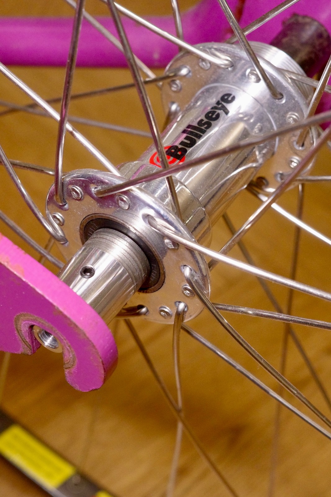 Bullseye rear axle set 135mm MTB. Accurate reproduction conversion