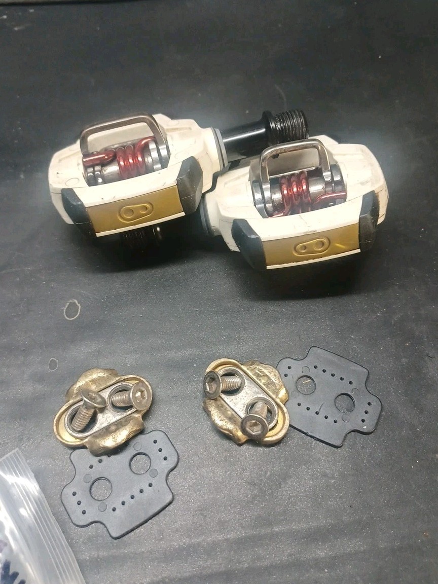 Crank Brothers Smarty Clipless MTB Gravel Pedals Rare White/Gold/Red w/Cleats