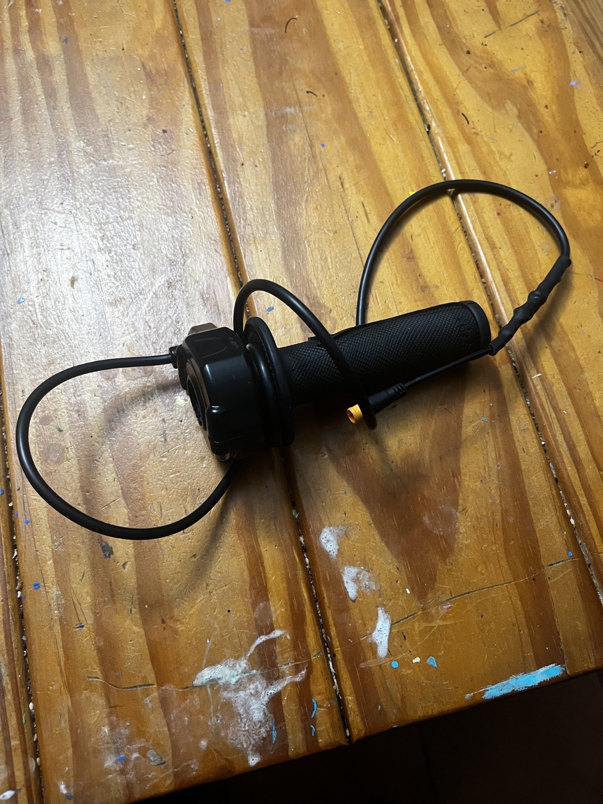 Surron throttle for super 73, p-51, female connector grips not included
