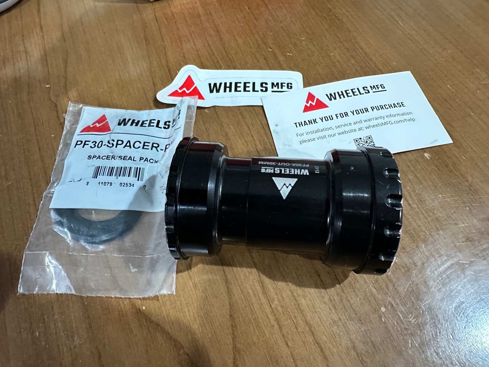 Wheels Manufacturing MFG PF30A Thread-Together Bottom Bracket (30 mm spindle)