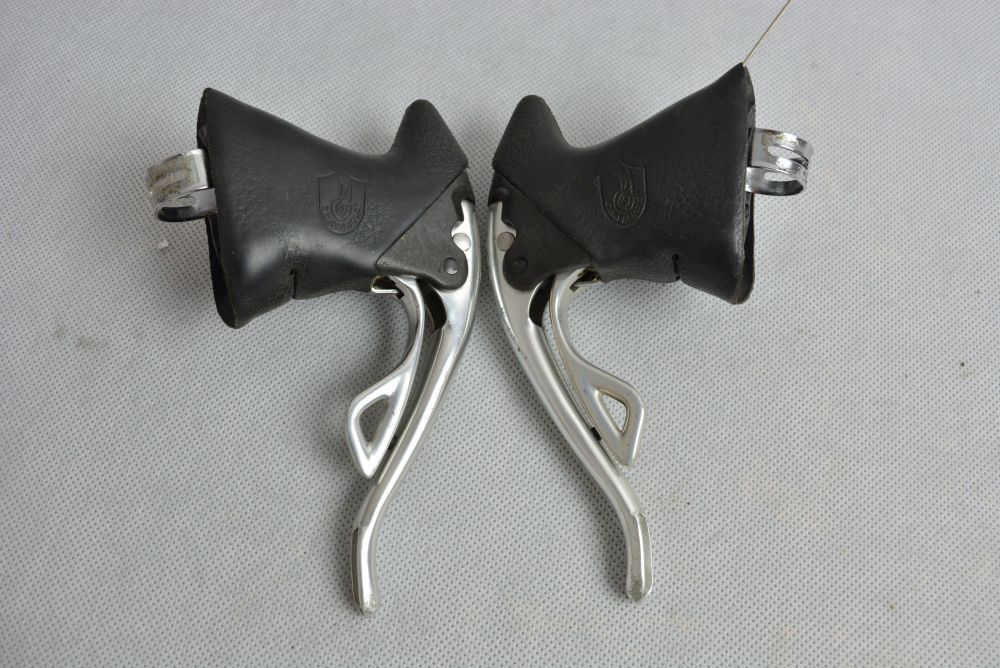 CAMPAGNOLO RECORD 2×8 shifters  brake levers !!