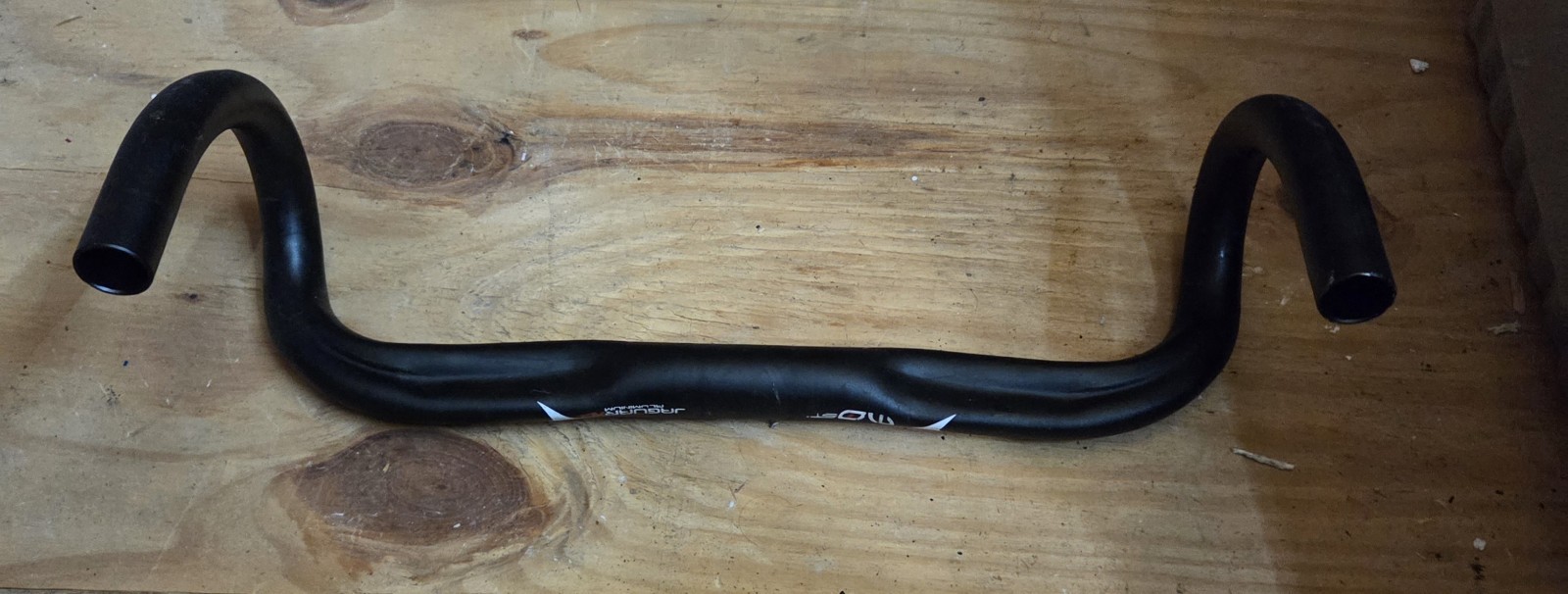 MOST Jaguar XA Aero aluminum alloy road bike handlebar.