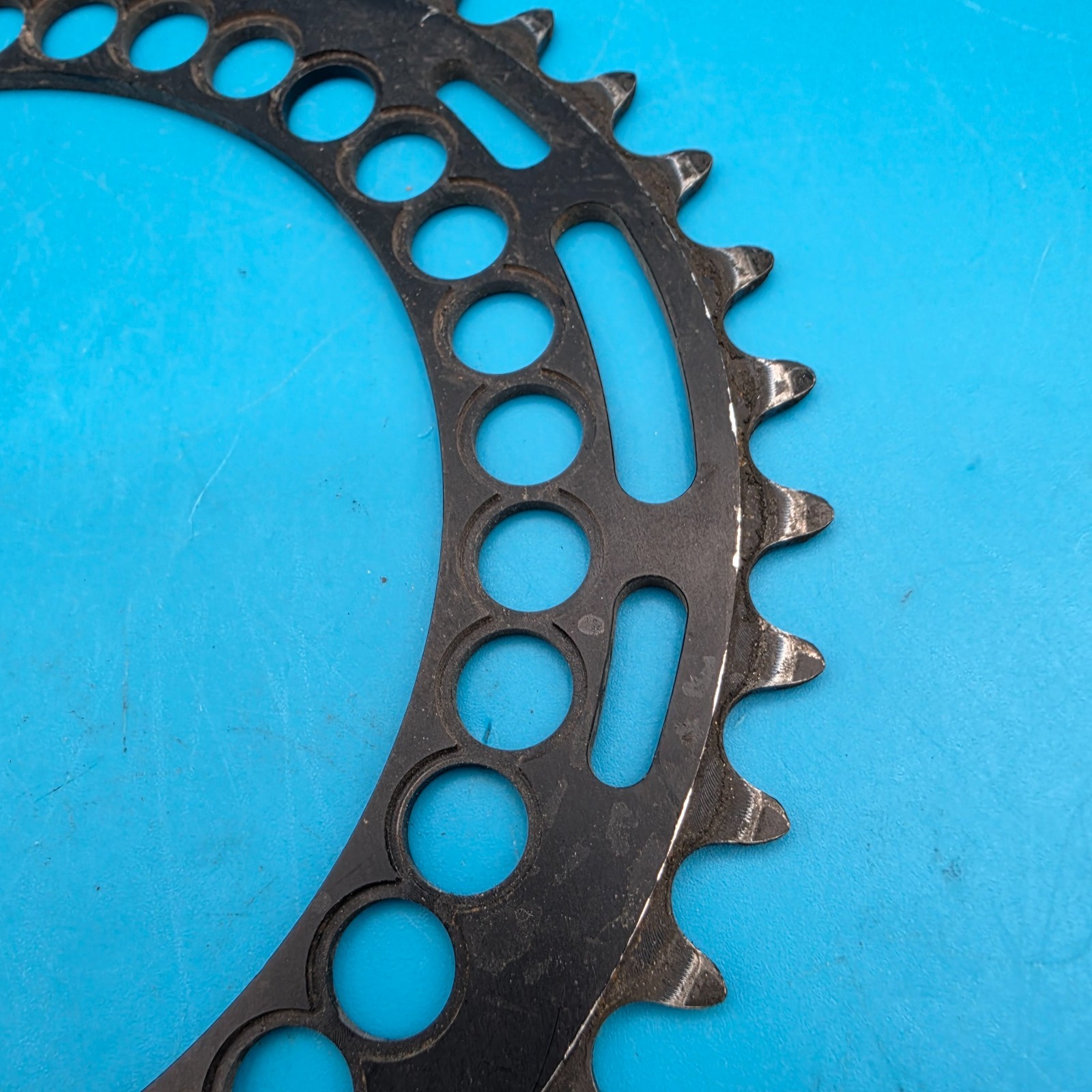 ROTOR Q Rings 42 Tooth Alloy Oval Chainring 5 Bolt 130 BCD f1