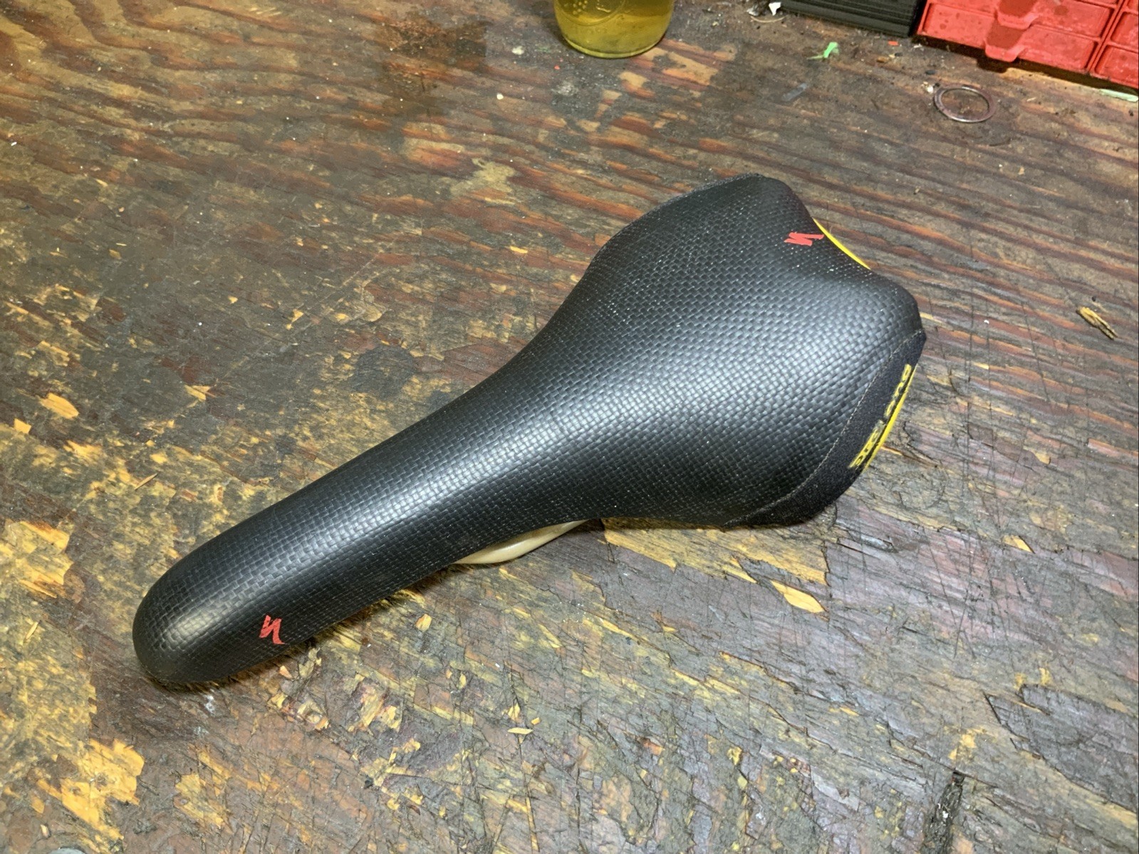 Specialized ProLong Revolution Saddle Black Synthetic Manganese Rails
