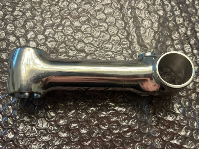 ! VINTAGE BARRACUDA OLD SCHOOL ATB STEM MINT 4 THREADLESS HS 1 1/8″ 125 MM OEM