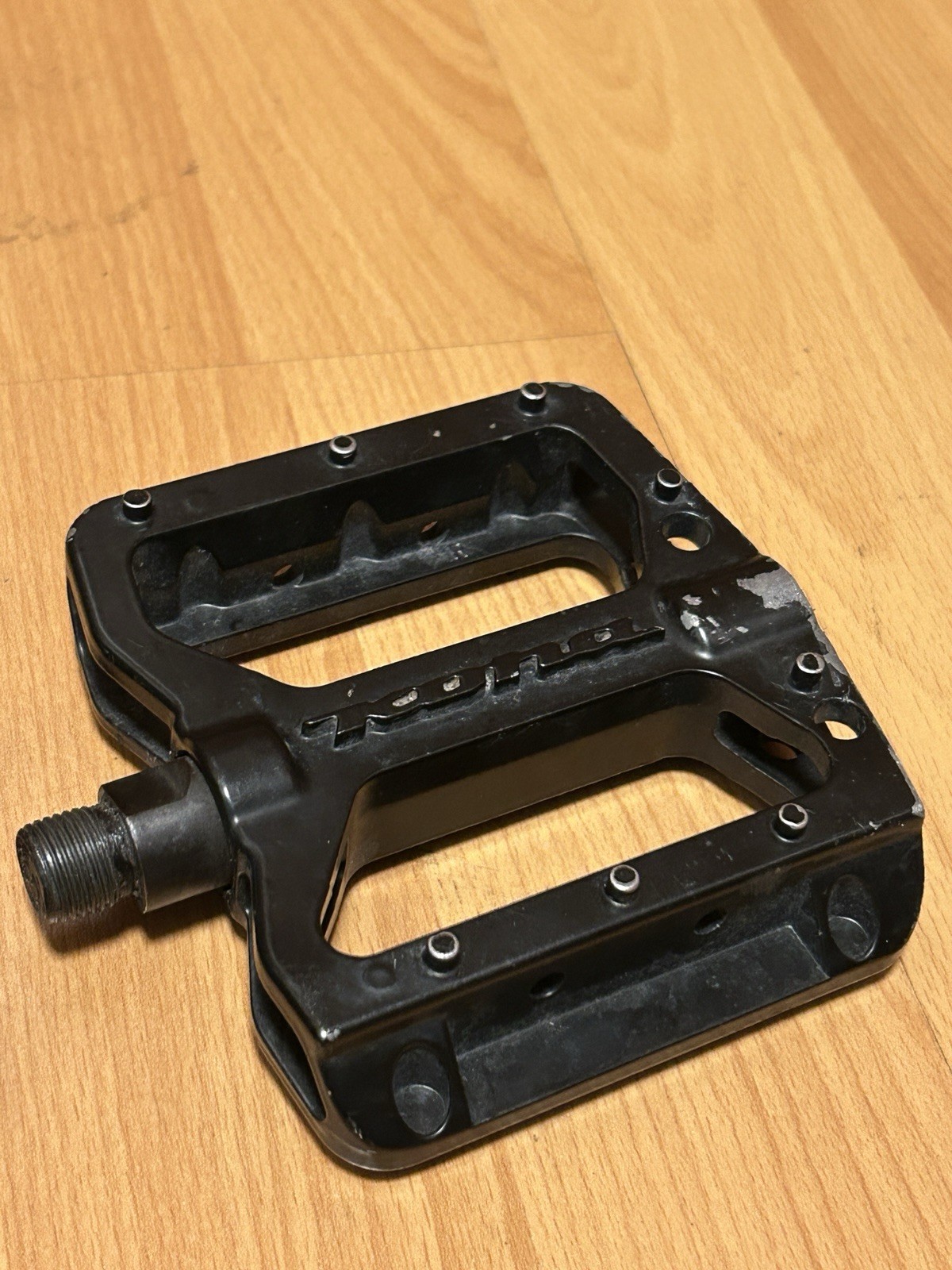 KONA Flat Platform Pedals Alloy Black BMX MTB Jackshit Wah Wah 9/16” CrMo Axle