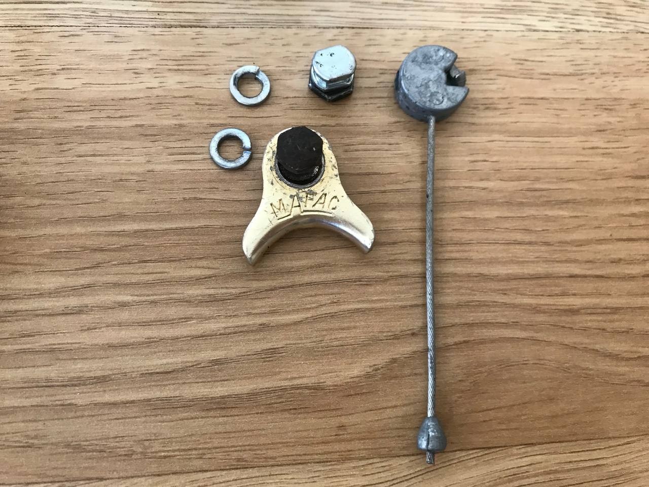 caliper center pull brakes Mafac 2000 Gold Edition