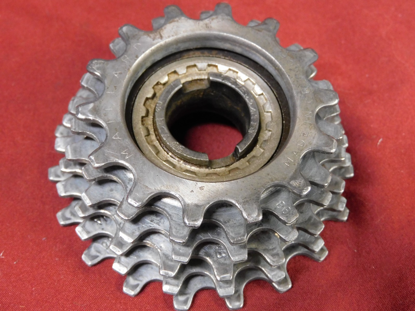 Maillard 700 Super Course Silver 6 Speed Freewheel 14-19 English 1.37″ x 24